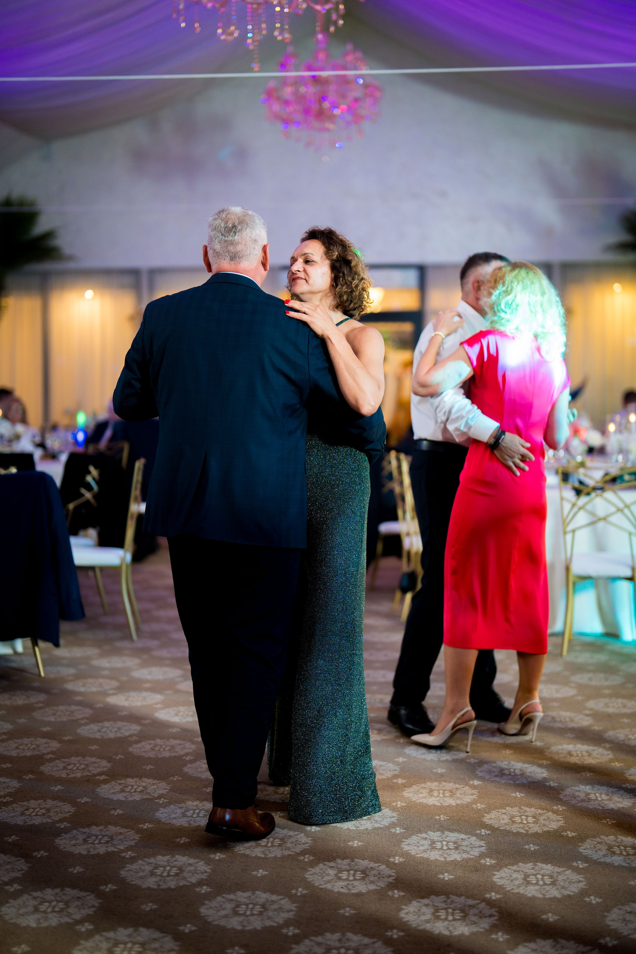 PARTY. Gabriel Florea — Fotograf nuntă București