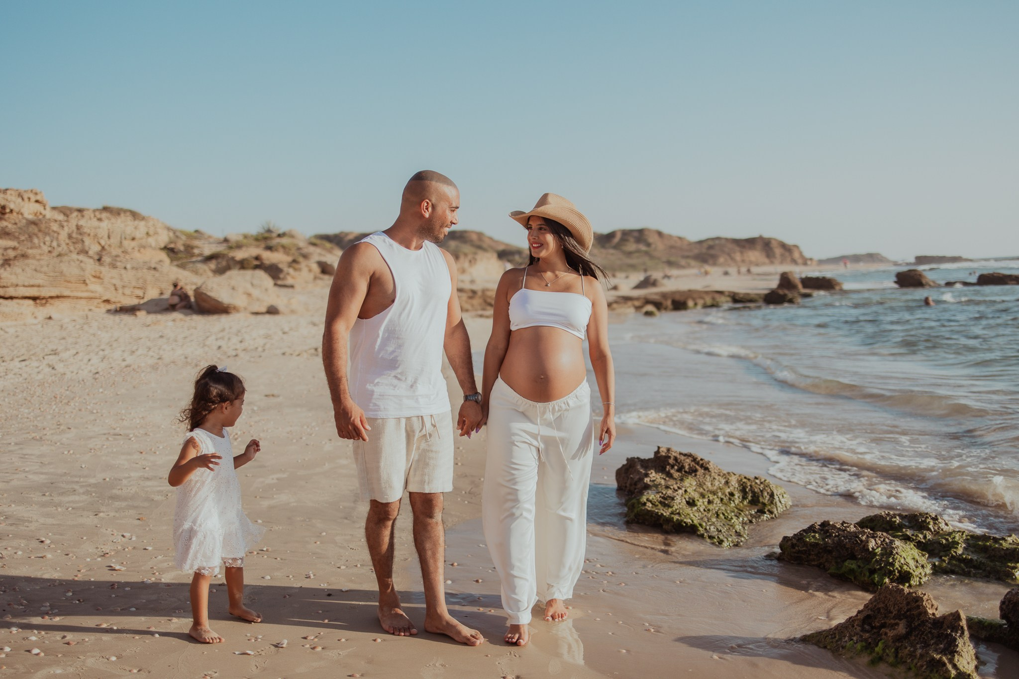 הריון & משפחה בחוף ים. דף בית