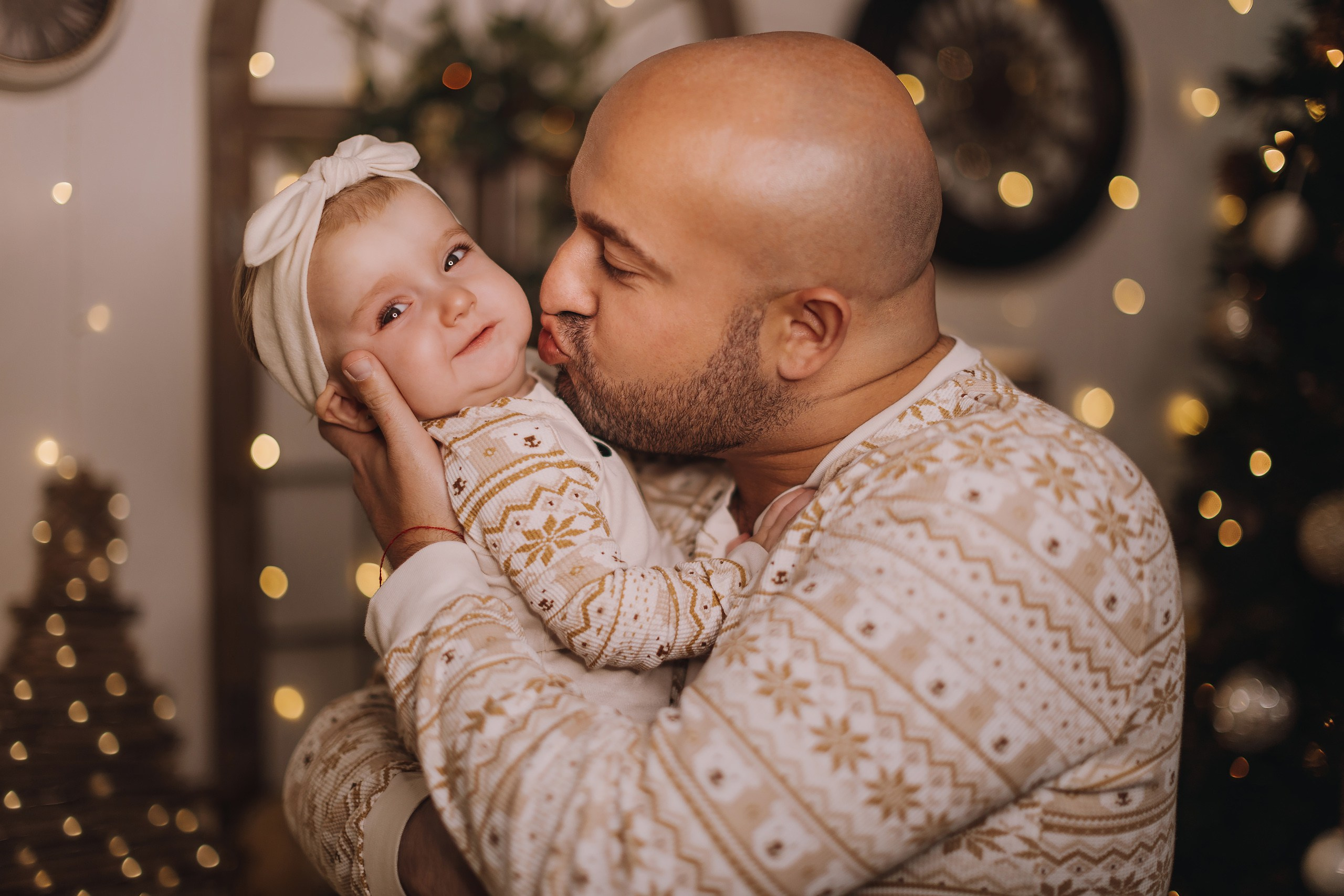 09.12.2023 Christmas Photoshoot. Wedding family event photographer in Chicago Nick Yushevich