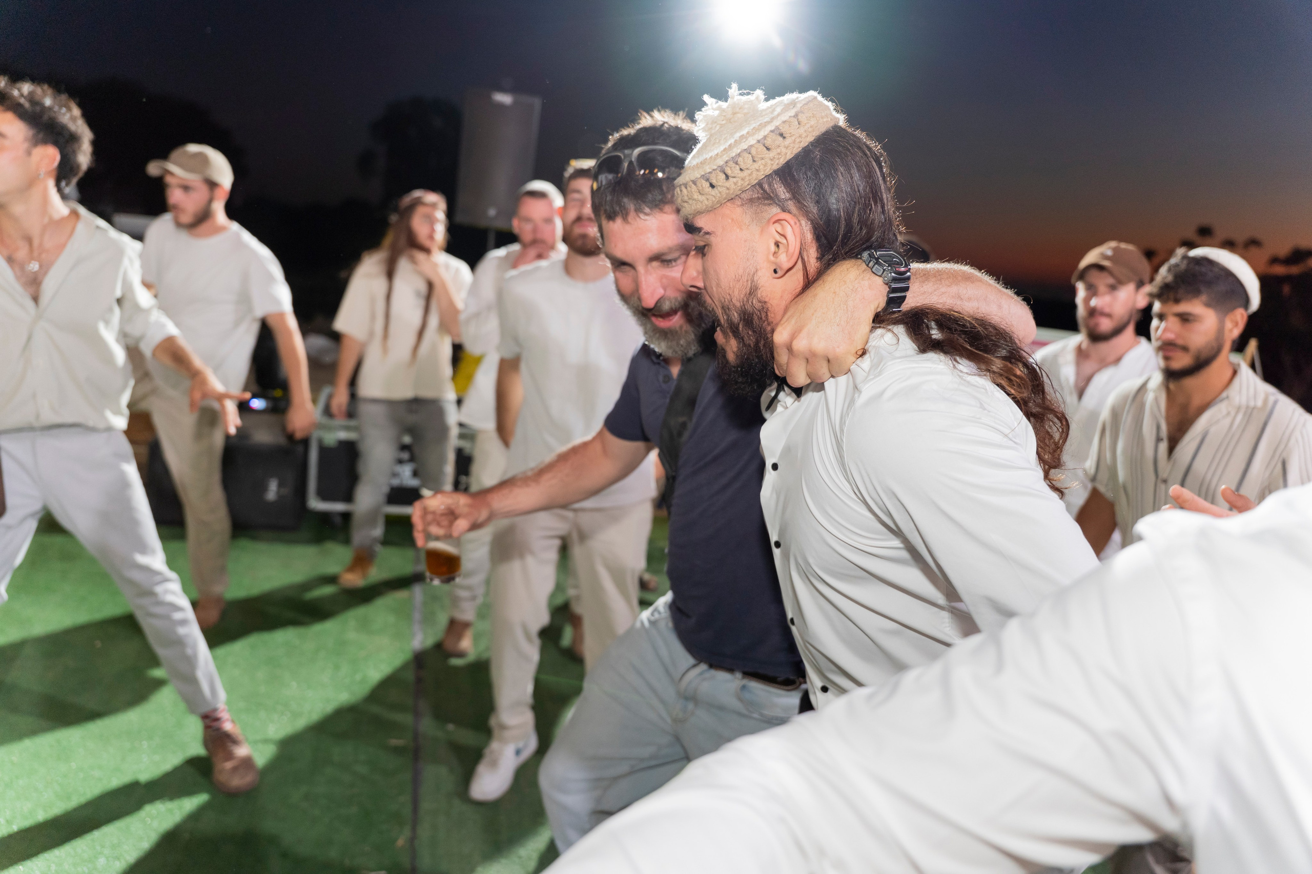 אביה ואחיה. יוסף מזרחי צילום חתונה, ברית וזוגיות. צלם מקצועי שאוהב להוציא אתכם הכי יפים ברגעים הכי מרגשים