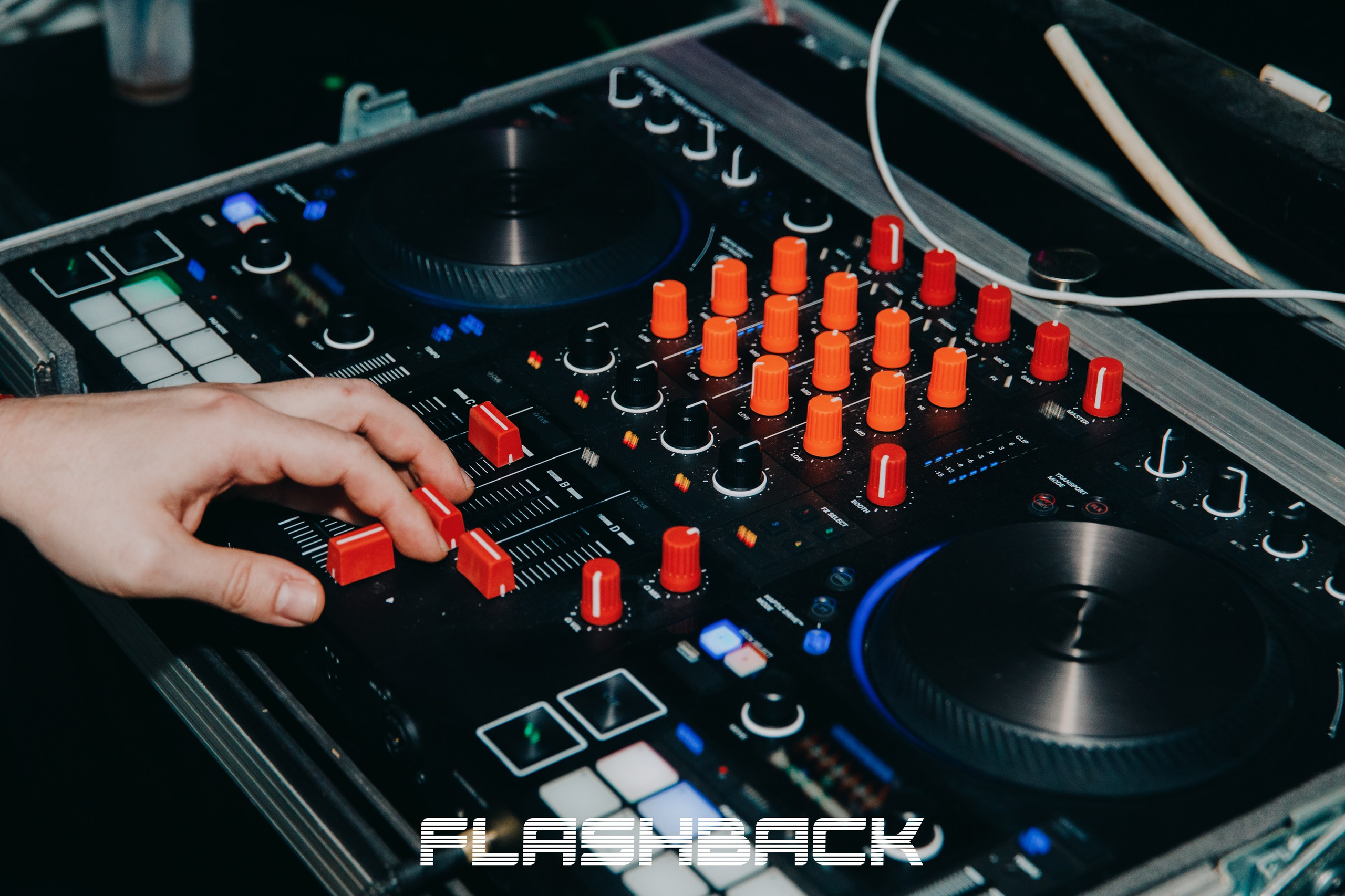 Вечеринка 90х. Портретный и репортажный фотограф в Израиле Рома Бирман