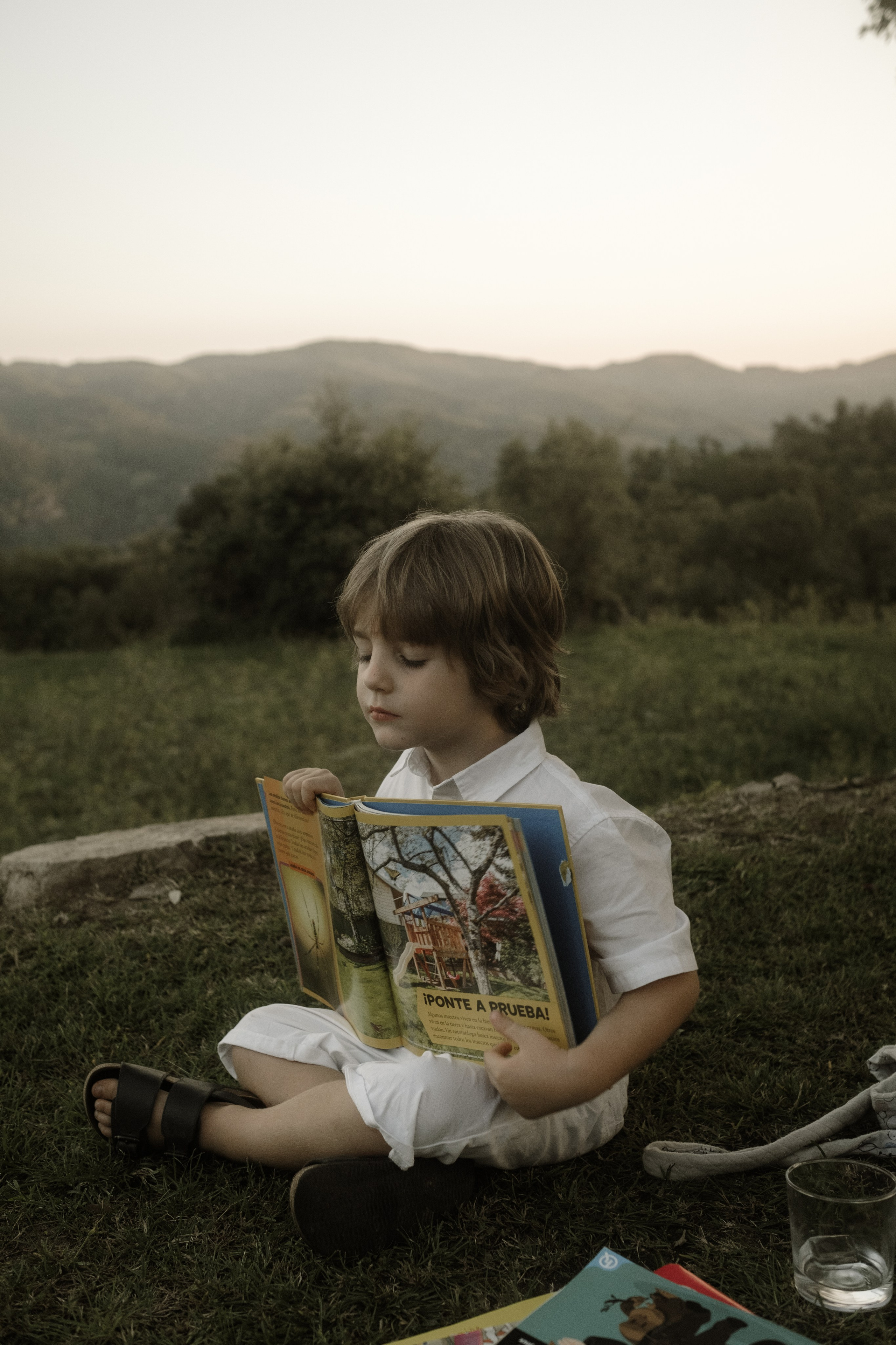 Svetlana & Alman. Monestir Sant Salvi. Paola fotógrafo / videografo de bodas en Barcelona