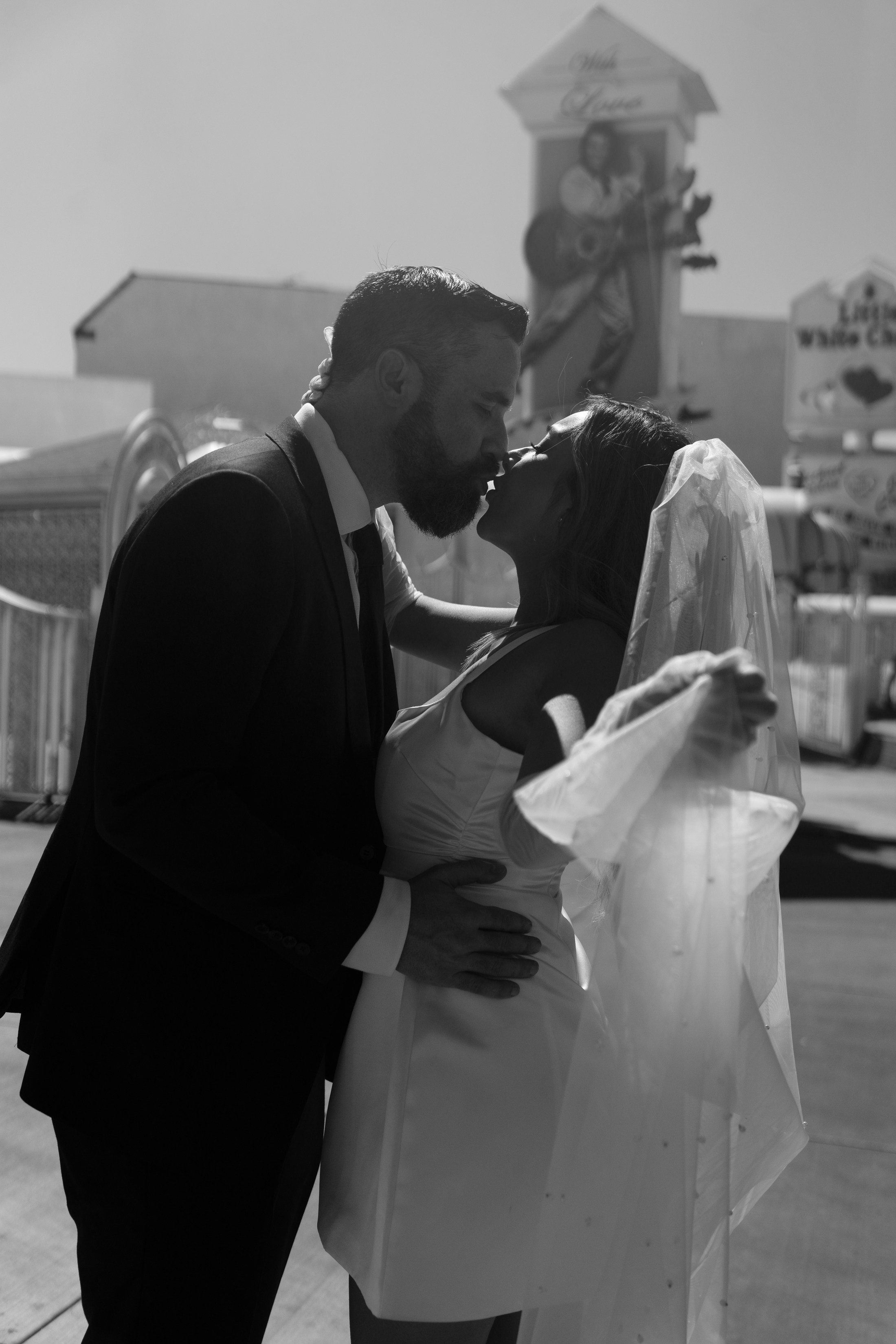Ryan&Vanessa. 10.6.24. Wedding & elopement photographer Viktoriya Kravtsov. Las Vegas