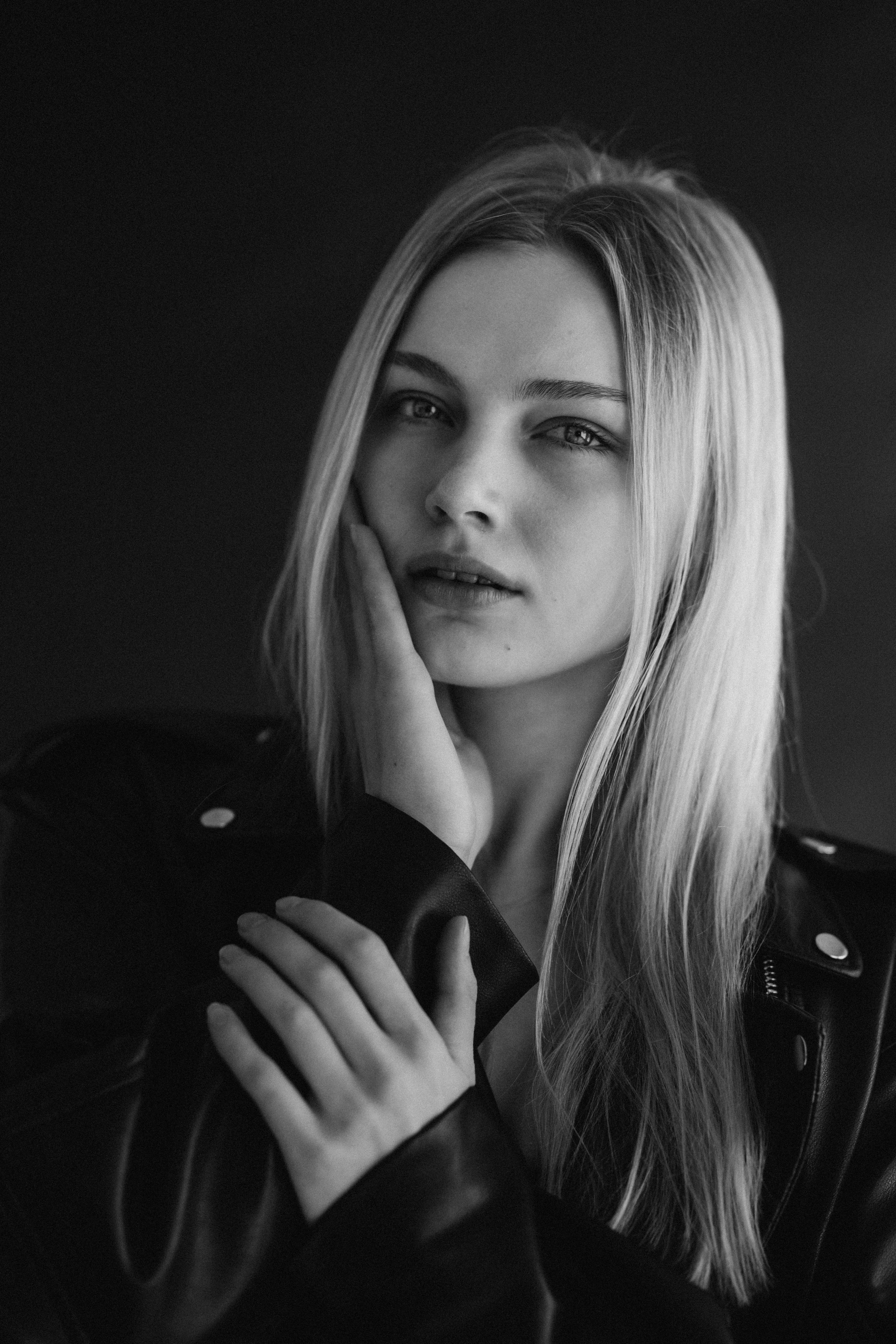 Individuals. Victoria Olonen – Cinematic Portrait Artist | Helsinki & Europe