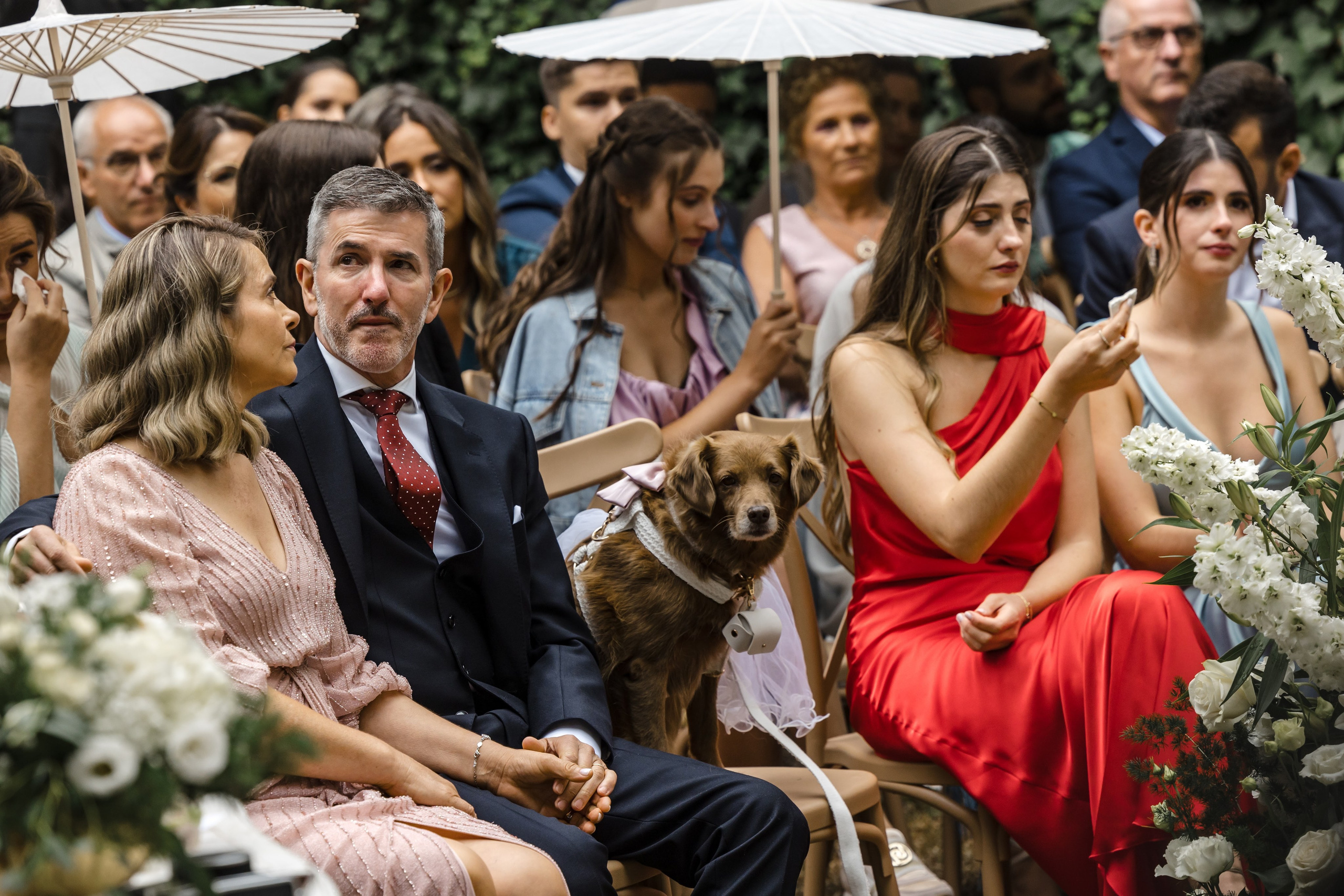 Glicínias Boutique Hotel Wedding in Guimarães | Pedro & Joana. Lisbon Wedding Photographer | Timeless Documentary Wedding Photography