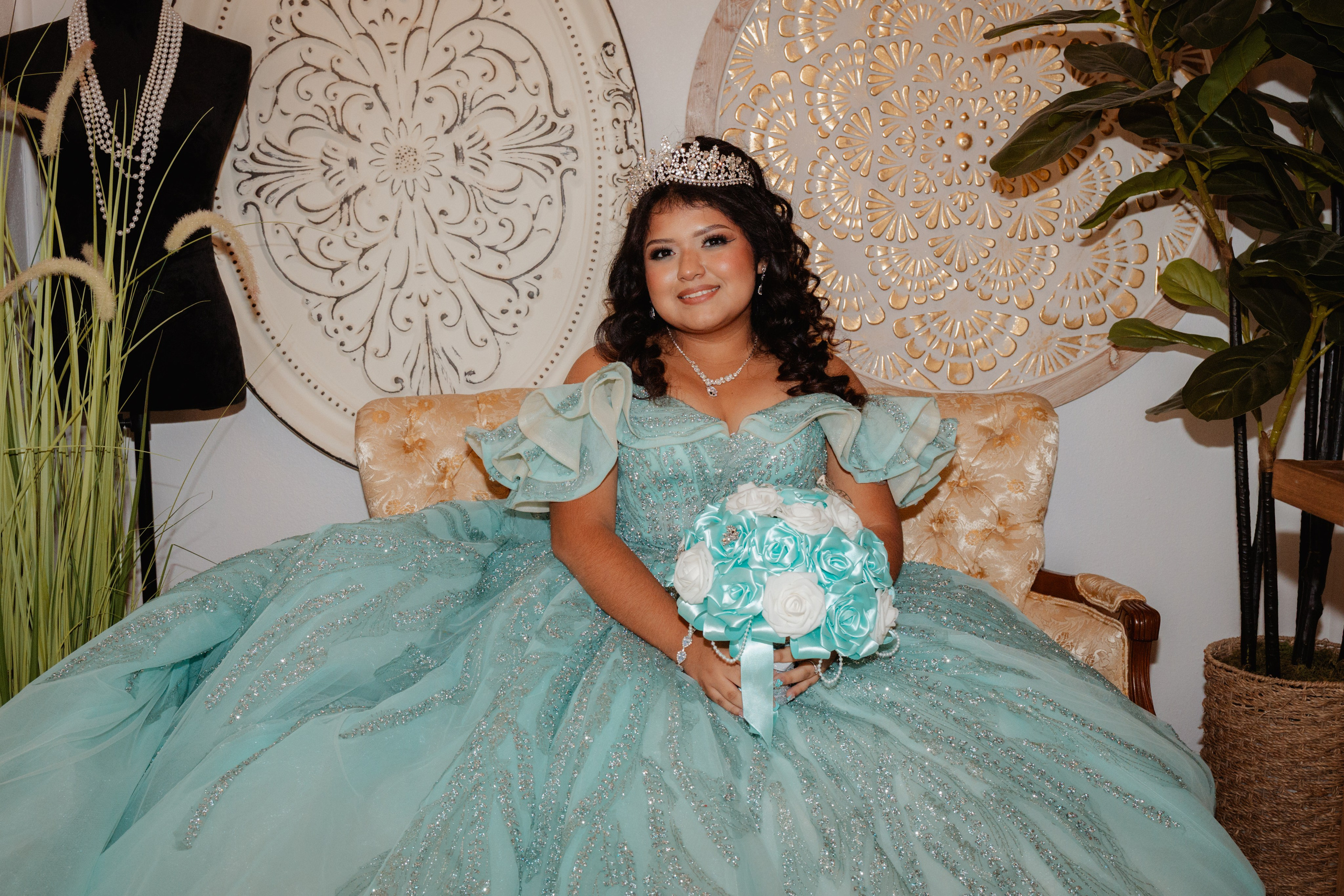 QUINCEAÑERA. VALLEY MEDIA CREATORS