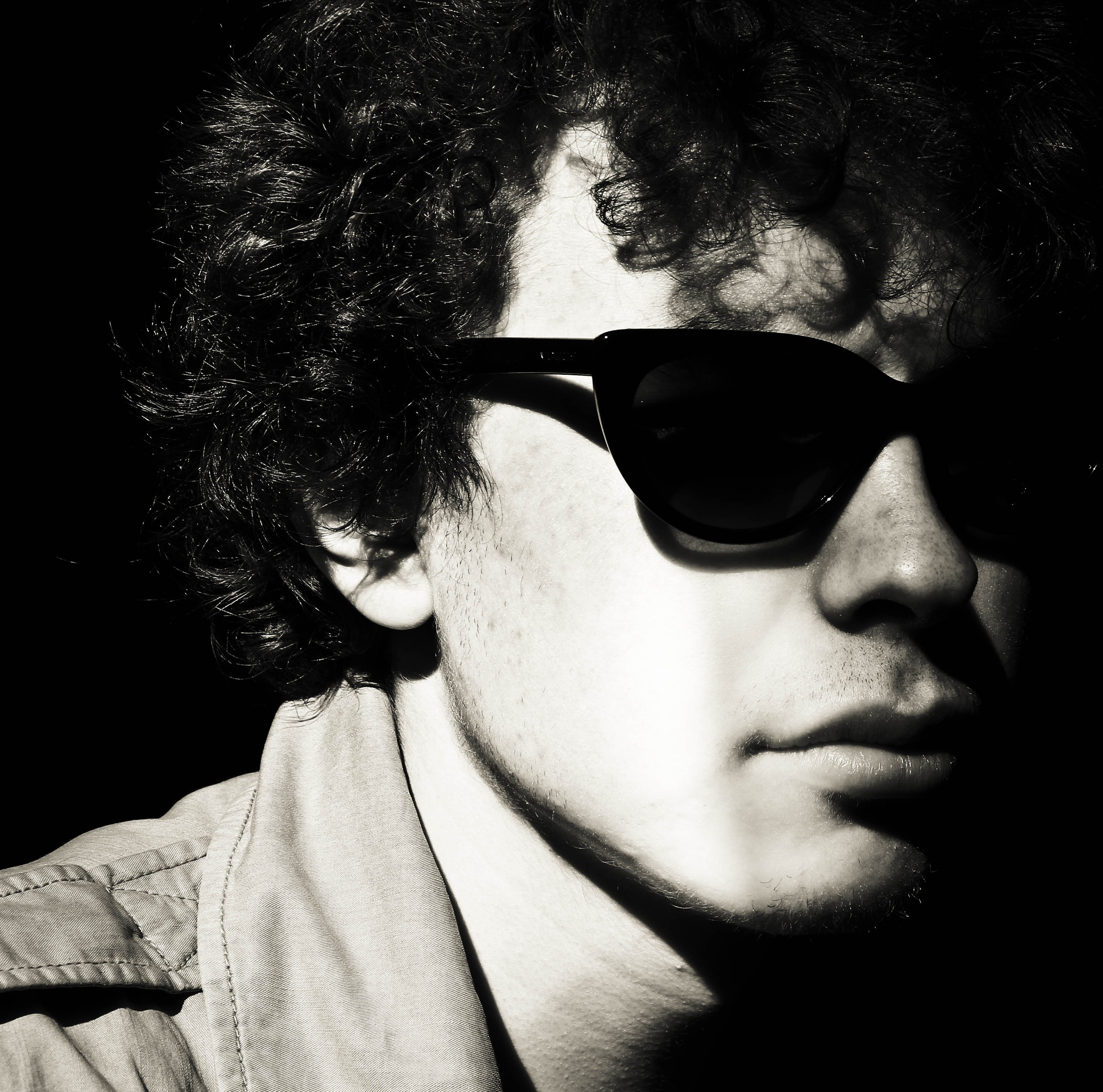 2012. Стрит-фотография, полная абсурда, идиотизма и красоты