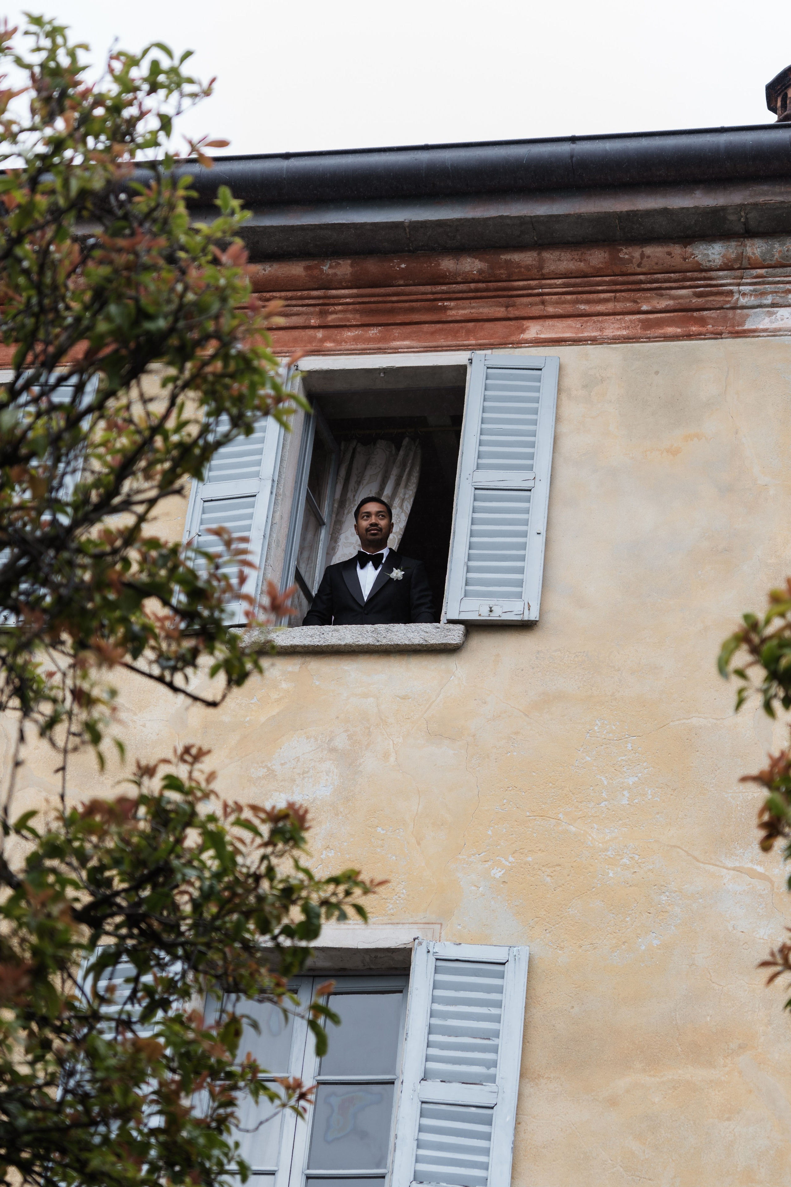 BEATRICE AND RAFAELE_LAKE COMO_Villa Regina Teodolinda. PHOTOGRAPHER IN ITALY