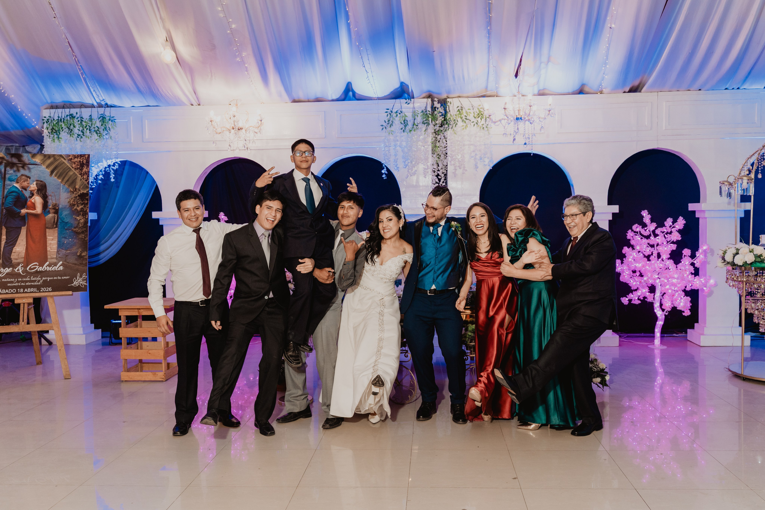 GABRIELA + JORGE | BODA CIVIL RELIGIOSA. Studio KVTA | Fotografía y Video de Bodas en Arequipa