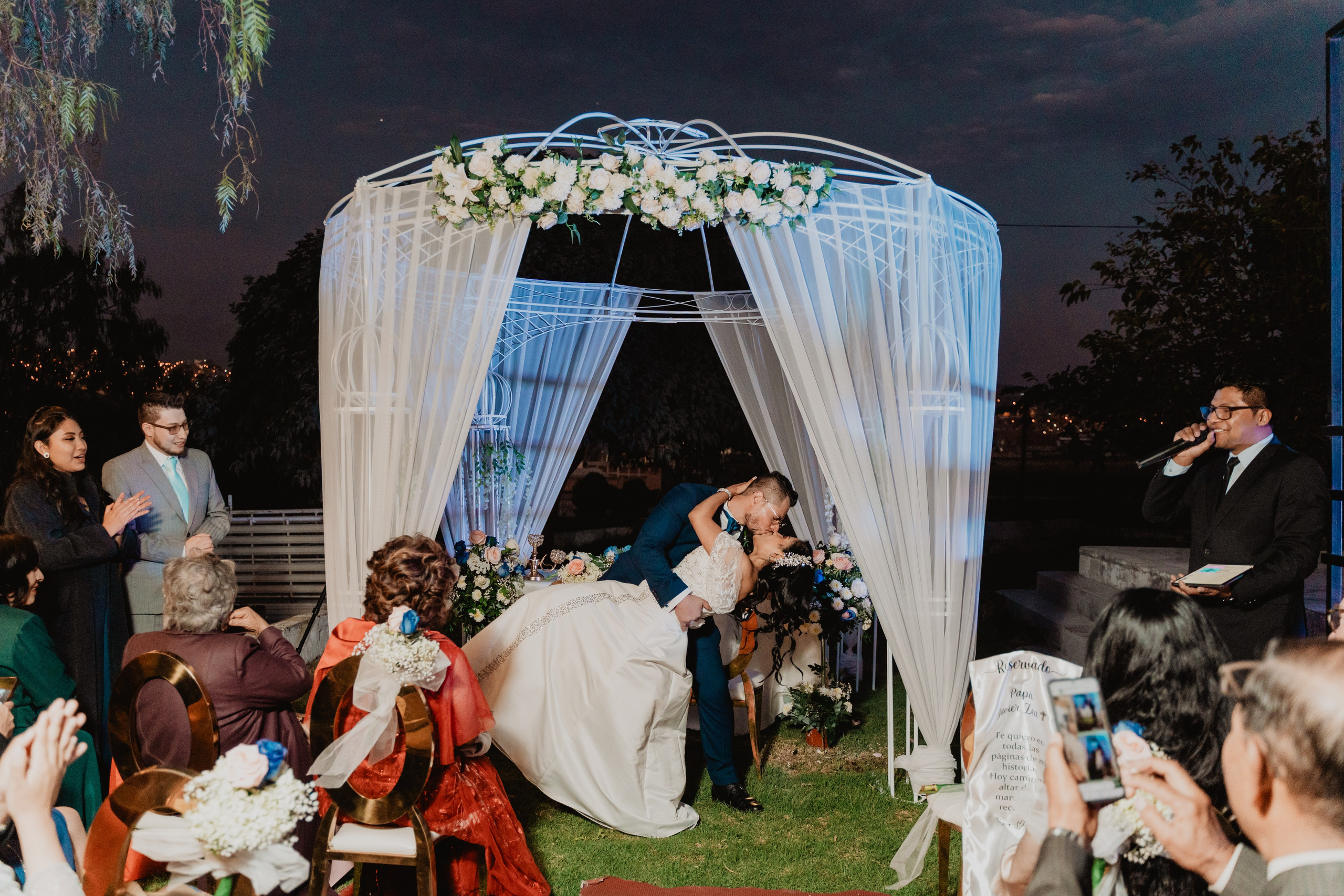 GABRIELA + JORGE | BODA CIVIL RELIGIOSA. Studio KVTA | Fotografía y Video de Bodas en Arequipa
