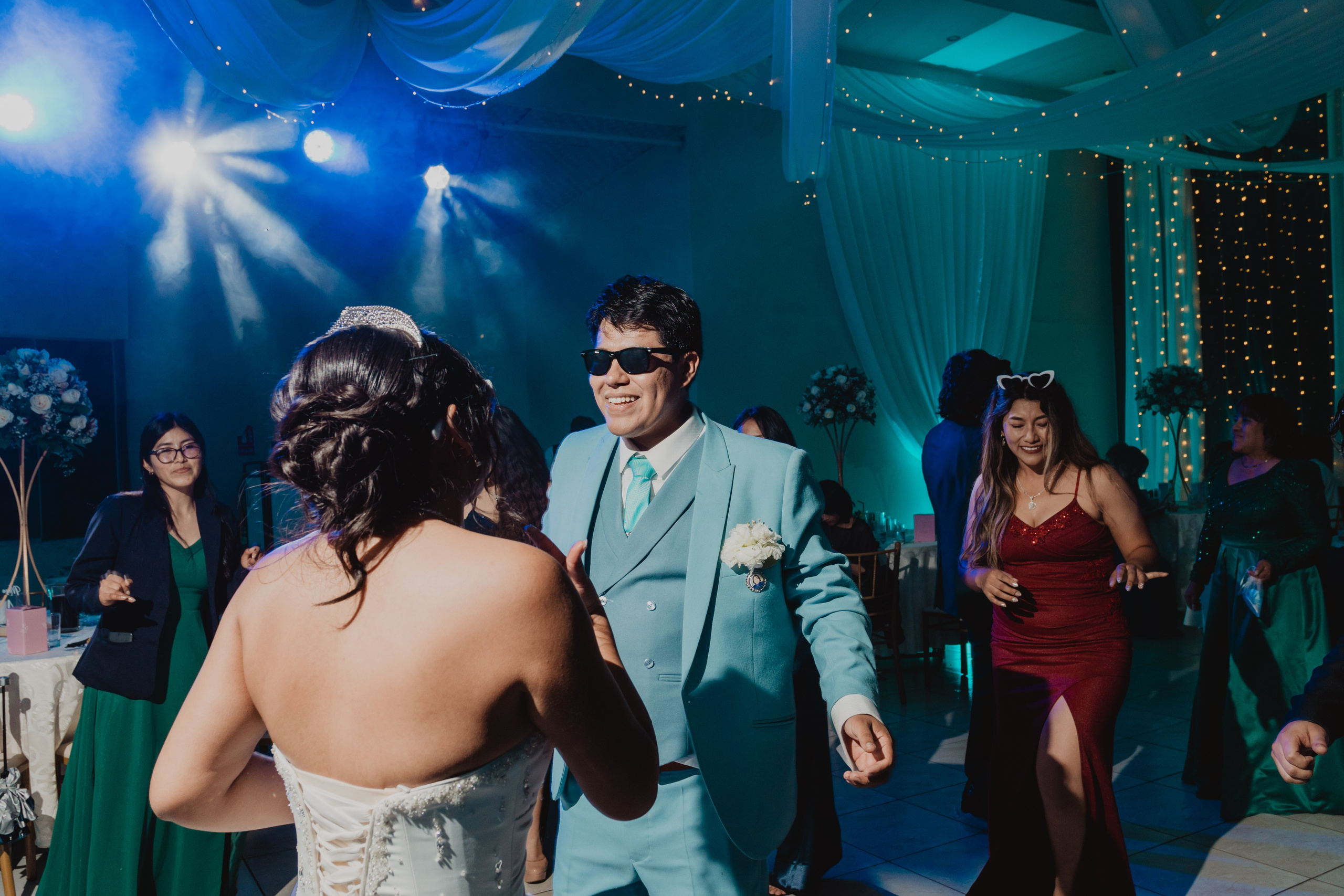 STEISY + EMMANUEL | BODA RELIGIOSA. Studio KVTA | Fotografía y Video de Bodas en Arequipa