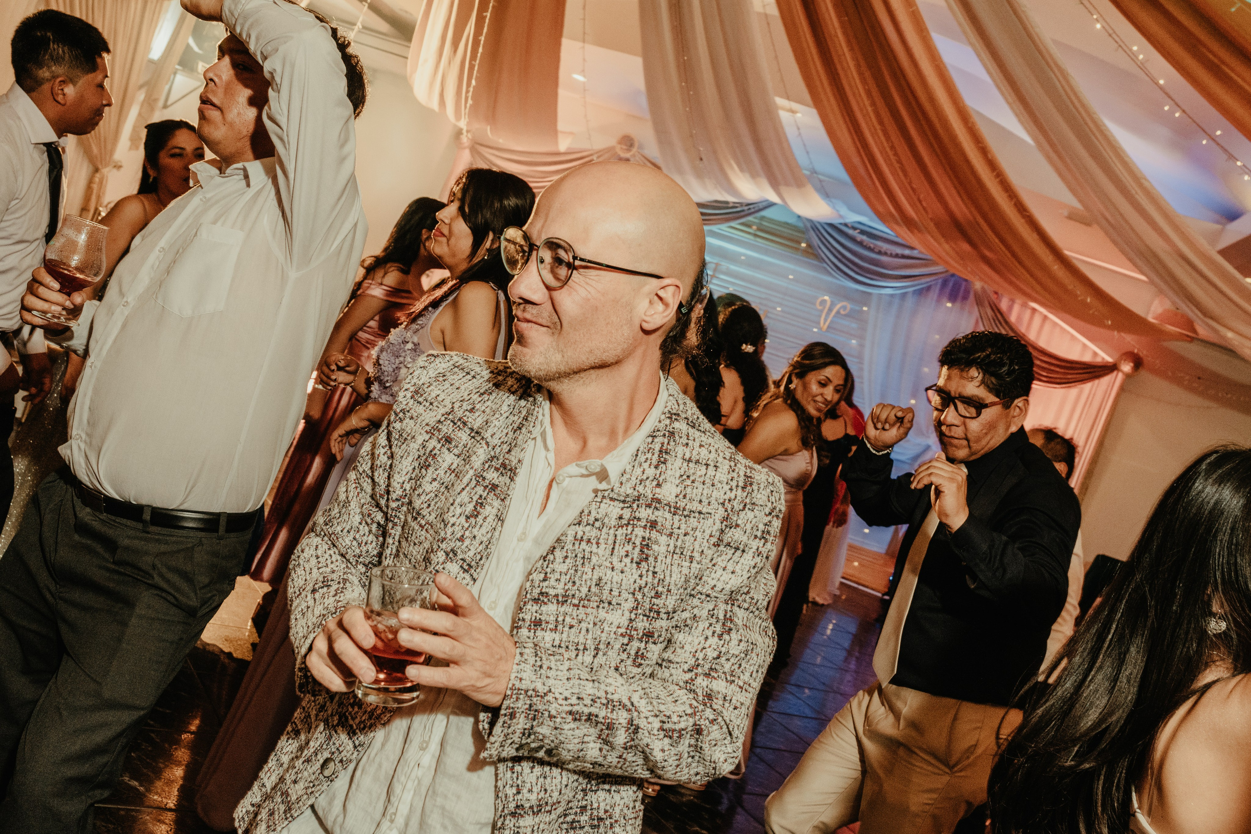 VANESSA + FRANKLIN BODA RELIGIOSA. Studio KVTA | Fotografía y Video de Bodas en Arequipa