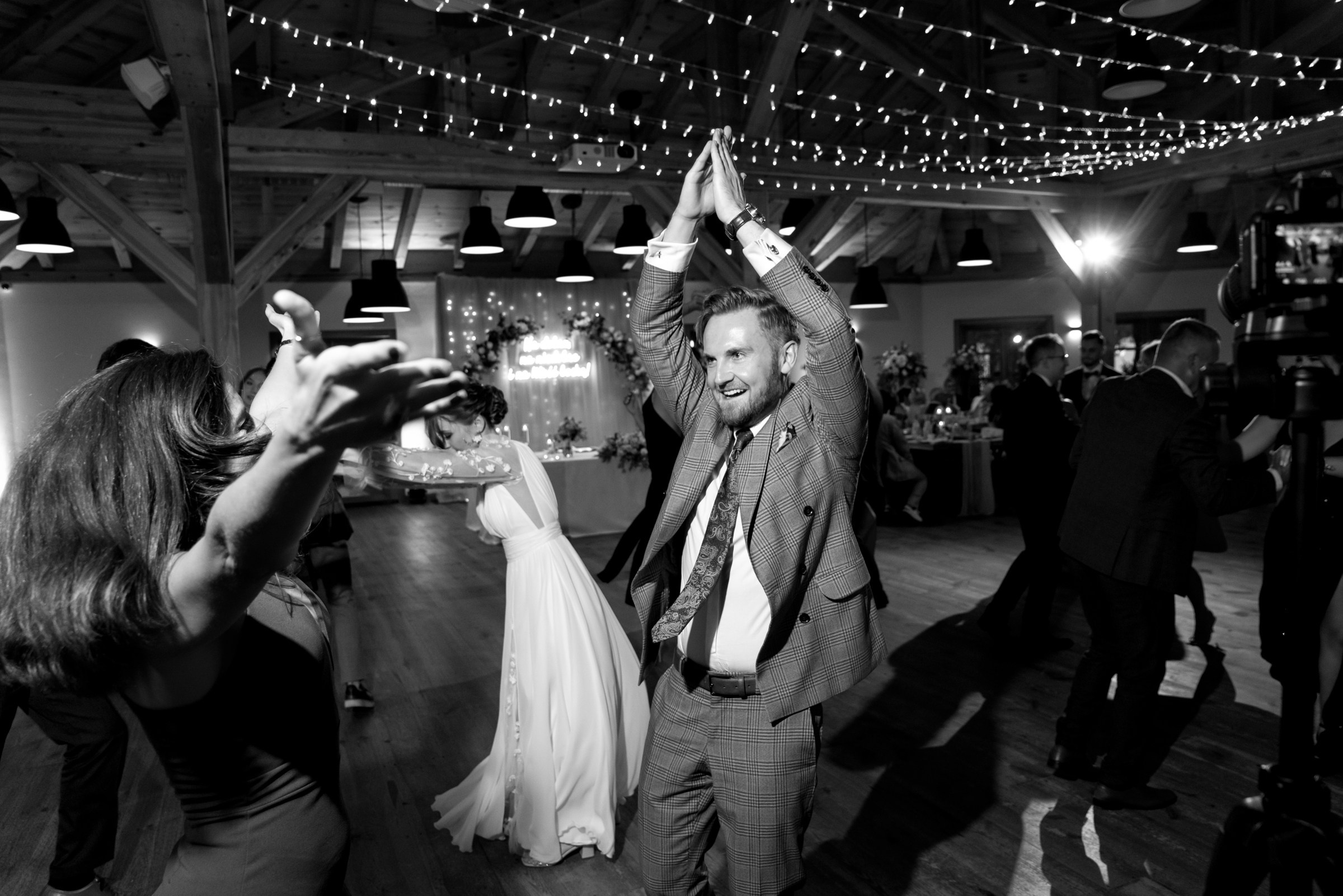 Dzień ślubny Karolina & Michał. Eugene Save – Fotograf Ślubny i Rodzinny | Warszawa i Cała Polska