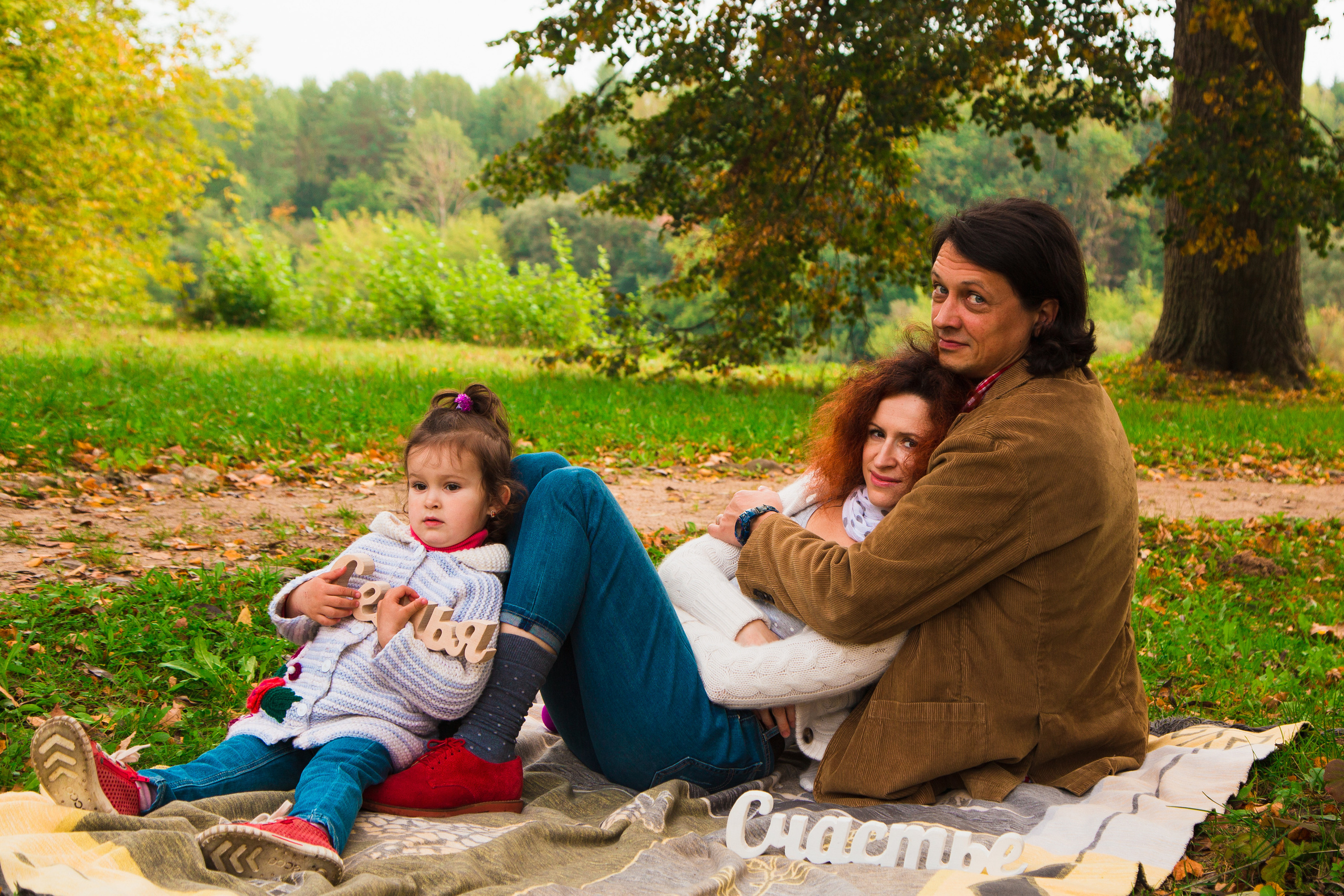 Lena, Sasha&Liza. Wedding & elopement photographer Viktoriya Kravtsov. Las Vegas
