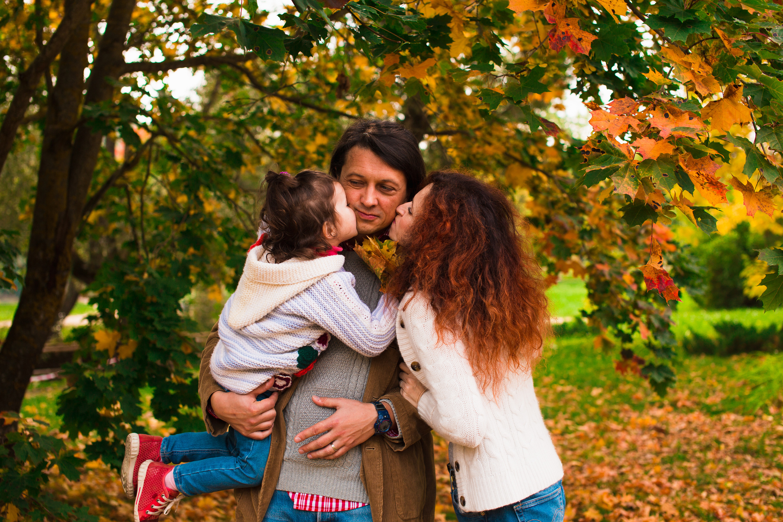 Lena, Sasha&Liza. Wedding & elopement photographer Viktoriya Kravtsov. Las Vegas