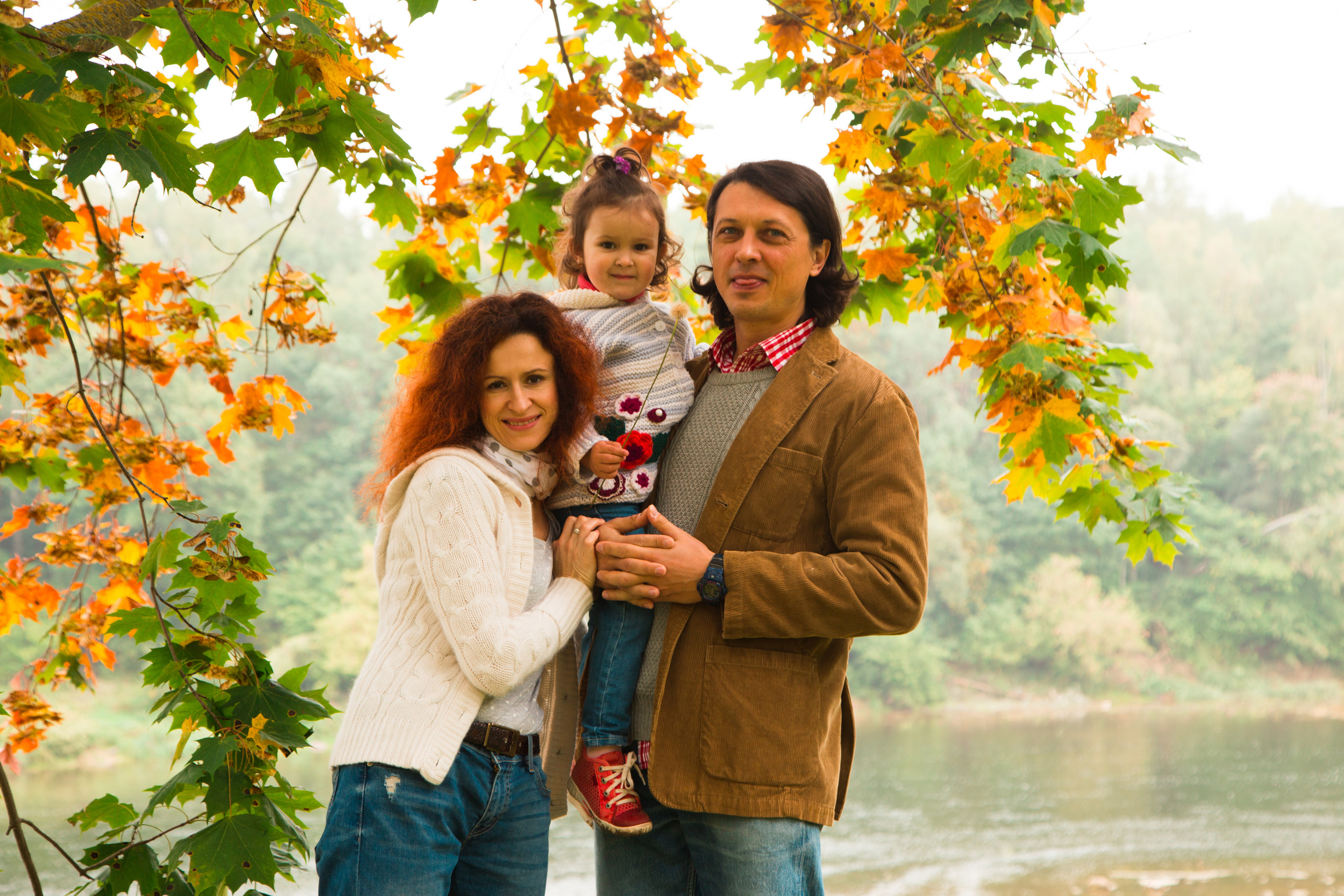 Lena, Sasha&Liza. Wedding & elopement photographer Viktoriya Kravtsov. Las Vegas