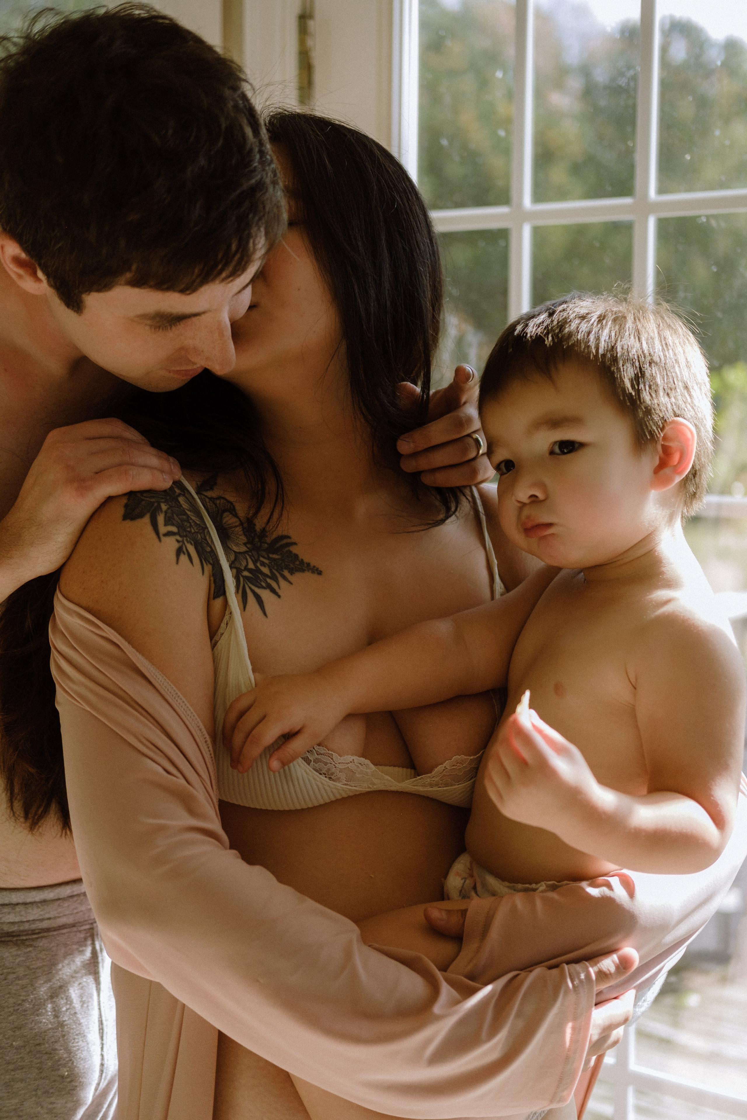 Birth, Parenthood, and the Power of Being Seen. Family Photographer Anna Dobrovolskaia | Richmond, VA