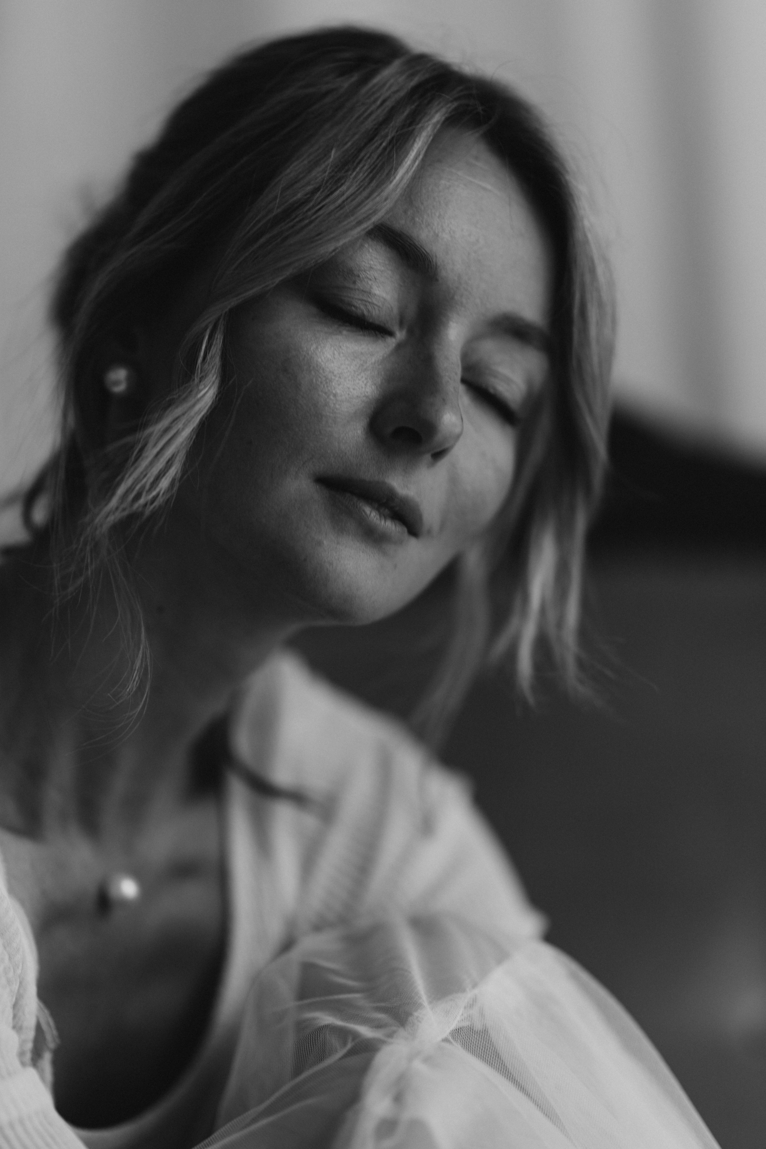 Olga. Wedding and potrait photographer in Helsinki Vickan O