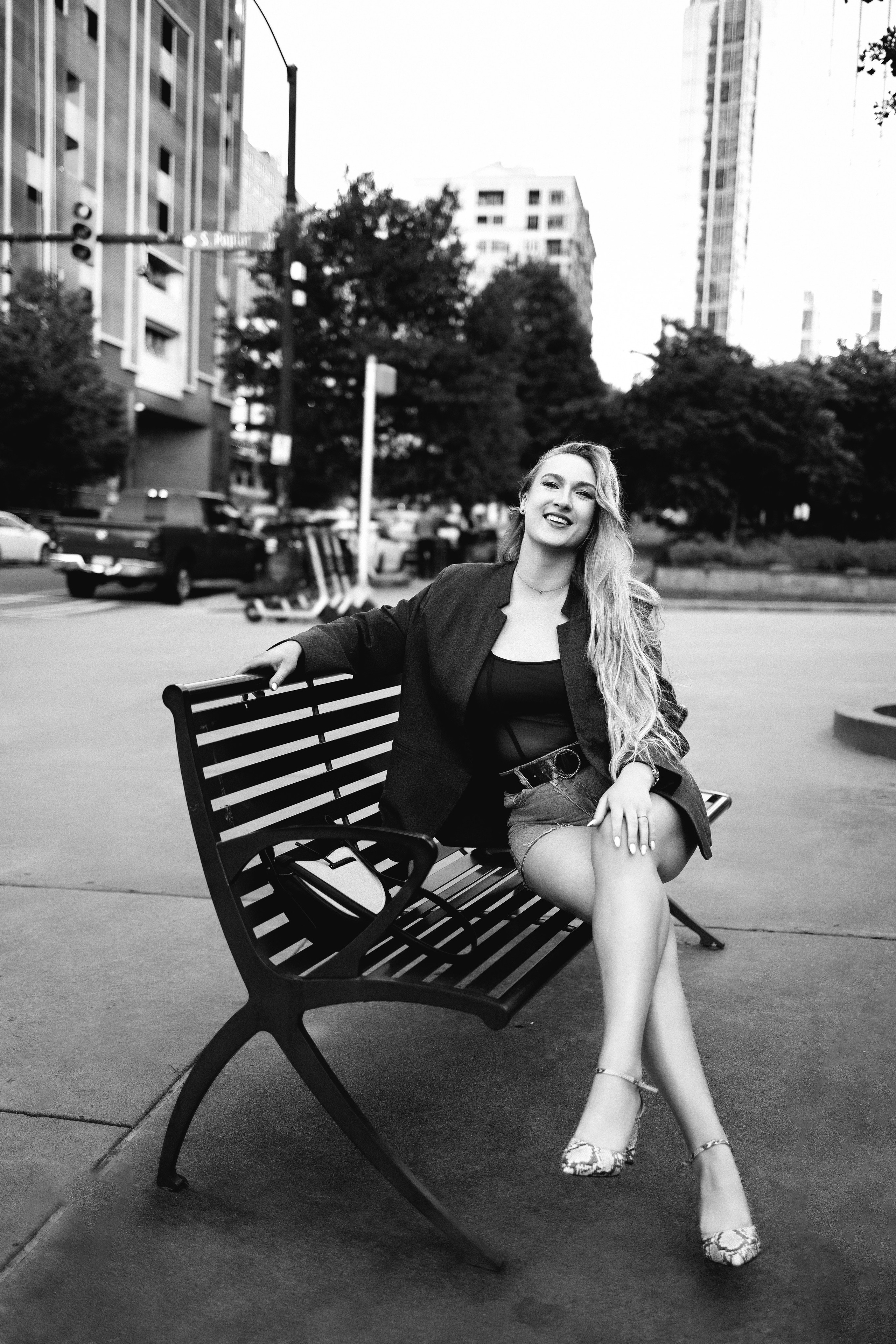 Business headshot. Anaeliseevaphoto.com