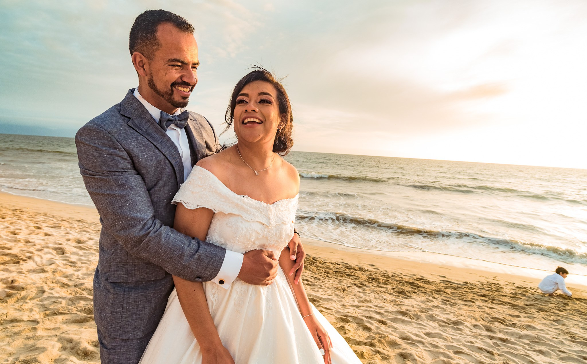 Lupita y Abel / Puerto Vallarta. Wedding and family photographer in Mexico City