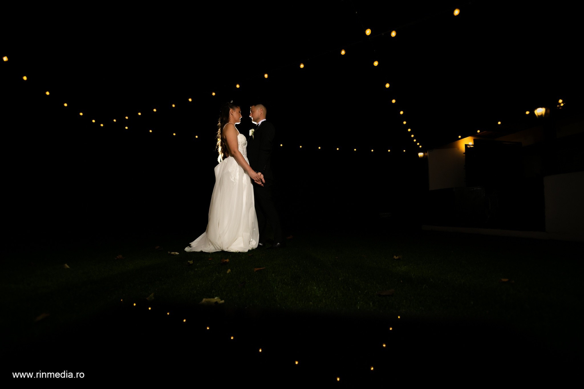 Ciprian & Madalina. Fotograf de Nunta Focsani