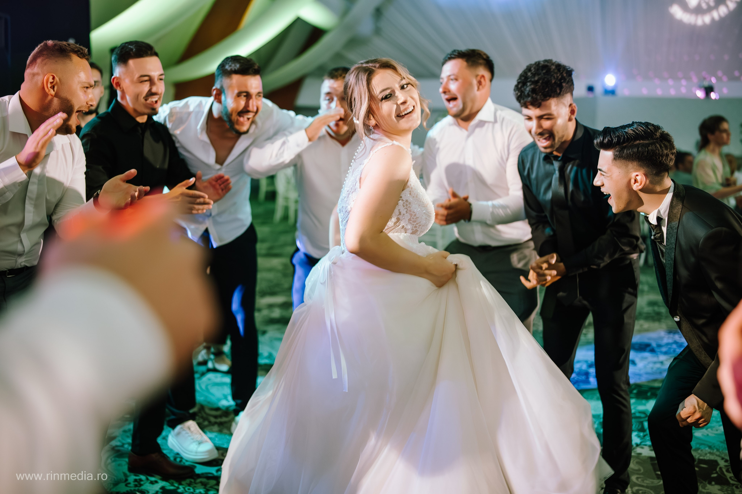 Carmen & Stefan. Fotograf de Nunta Focsani