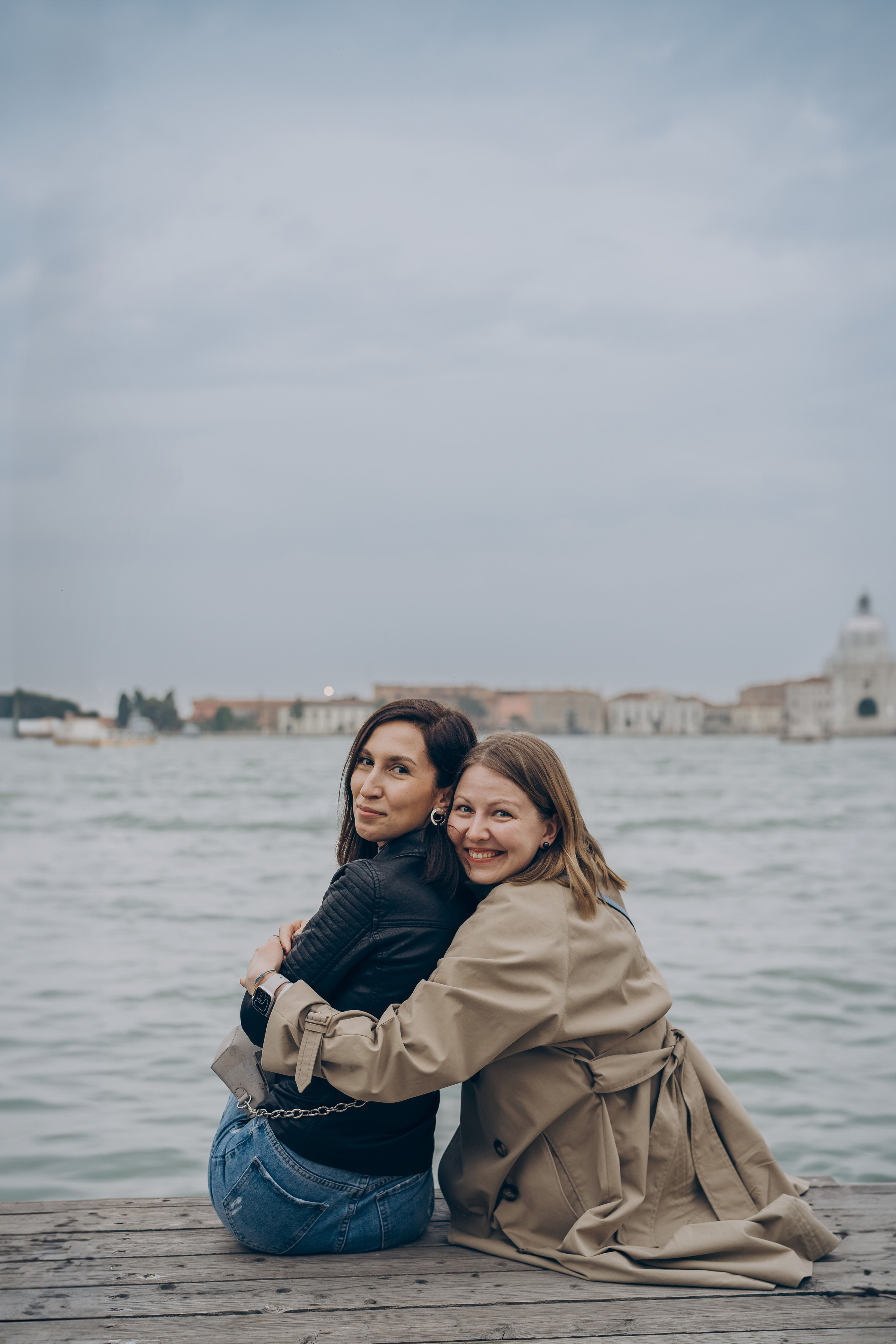 Trip of 2 best friends. Фотограф у Пальма де Майорка