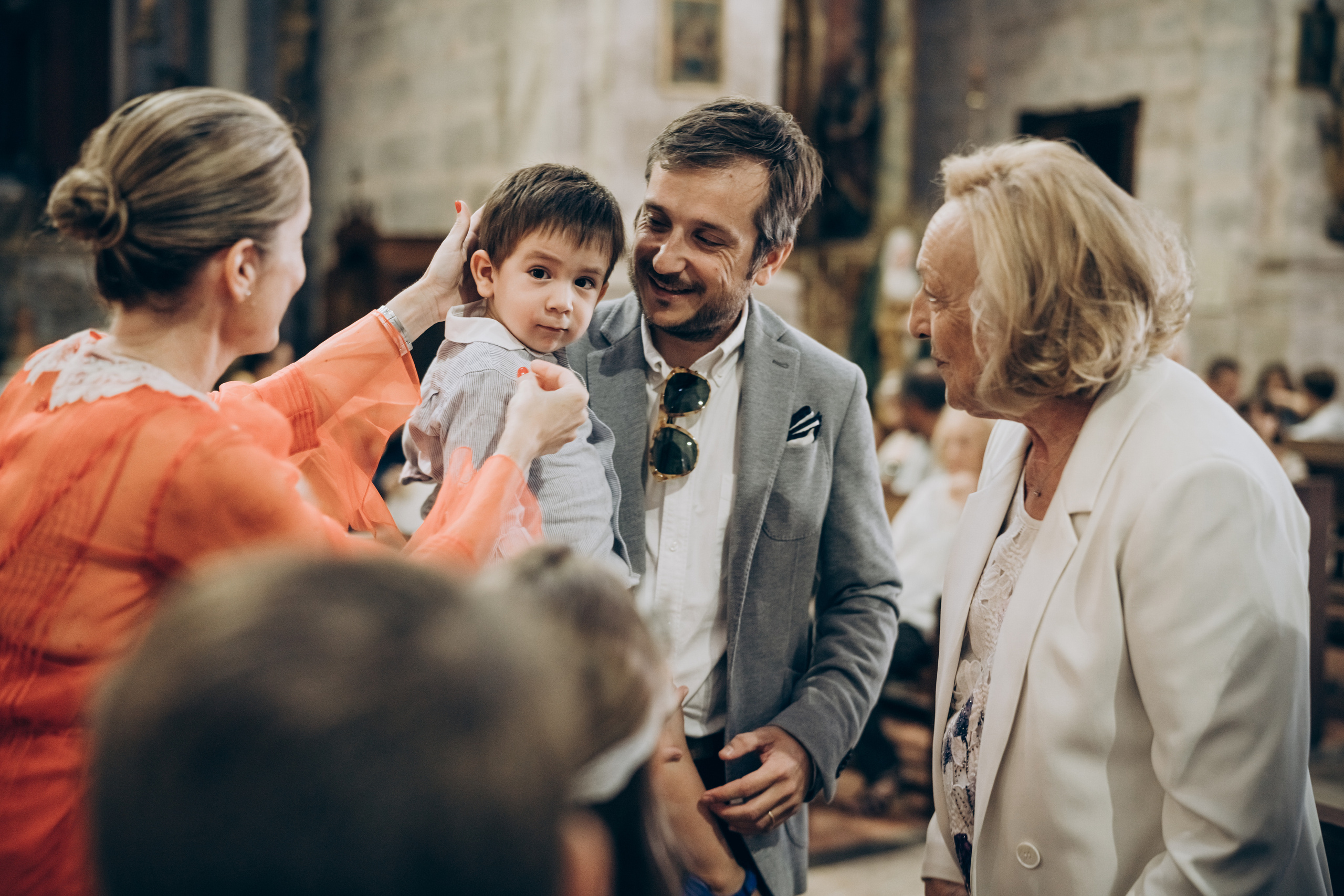 The sacrament is a family holiday. Фотограф у Пальма де Майорка