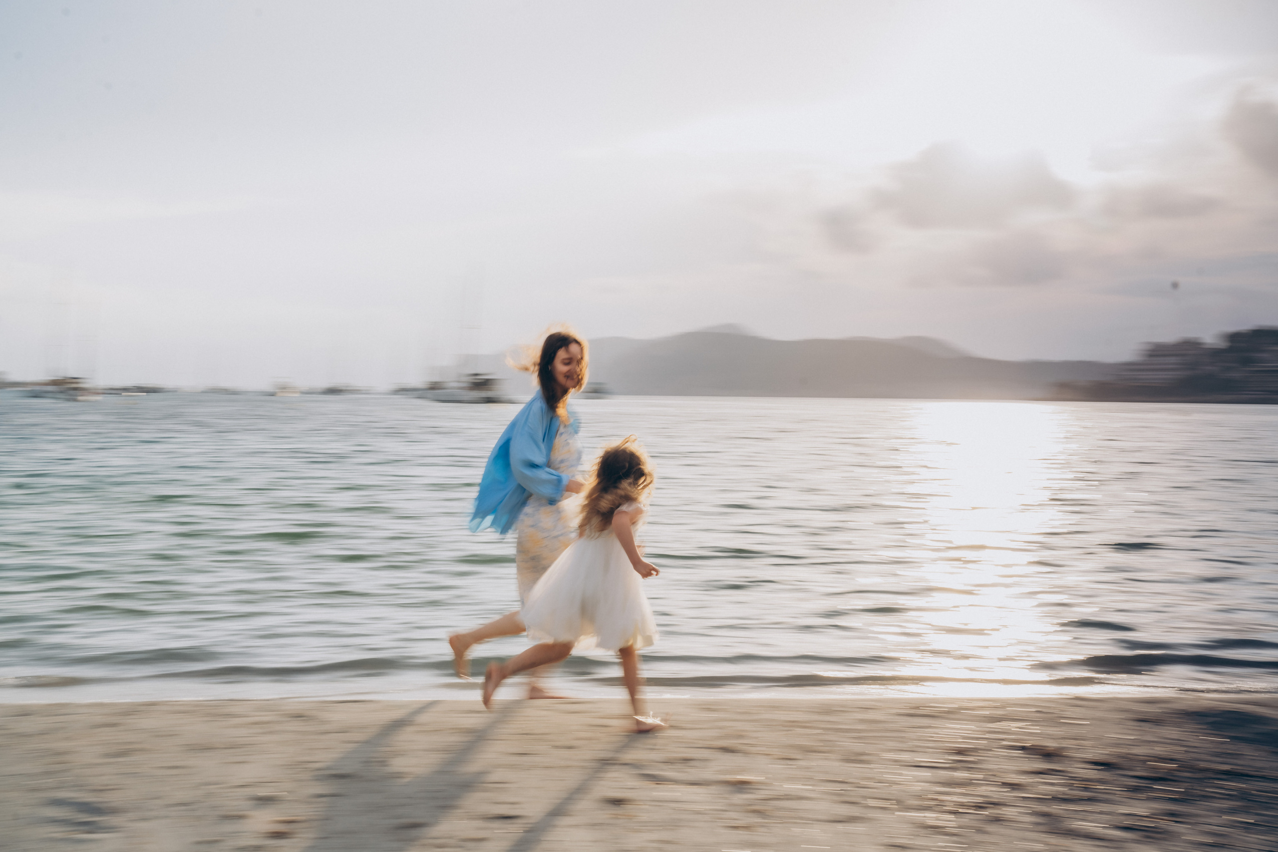 Girls vacation. Photographer in Mallorca