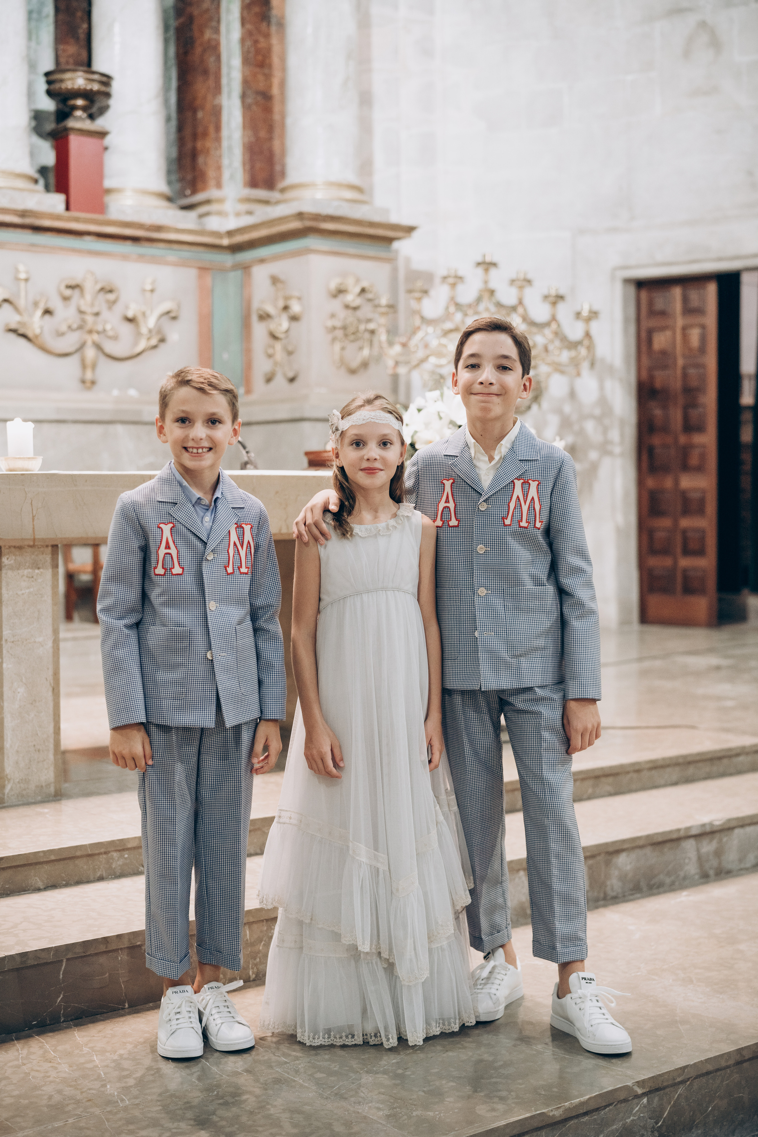 The sacrament is a family holiday. Фотограф у Пальма де Майорка