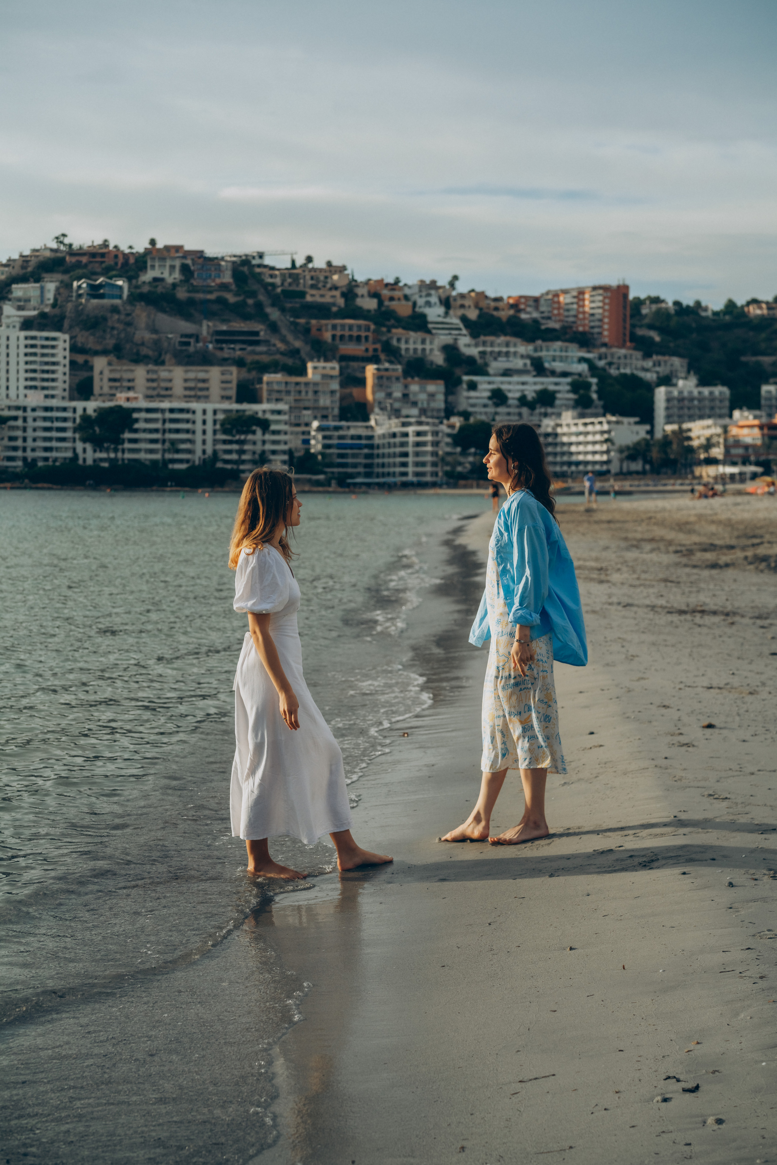 Girls vacation. Photographer in Mallorca