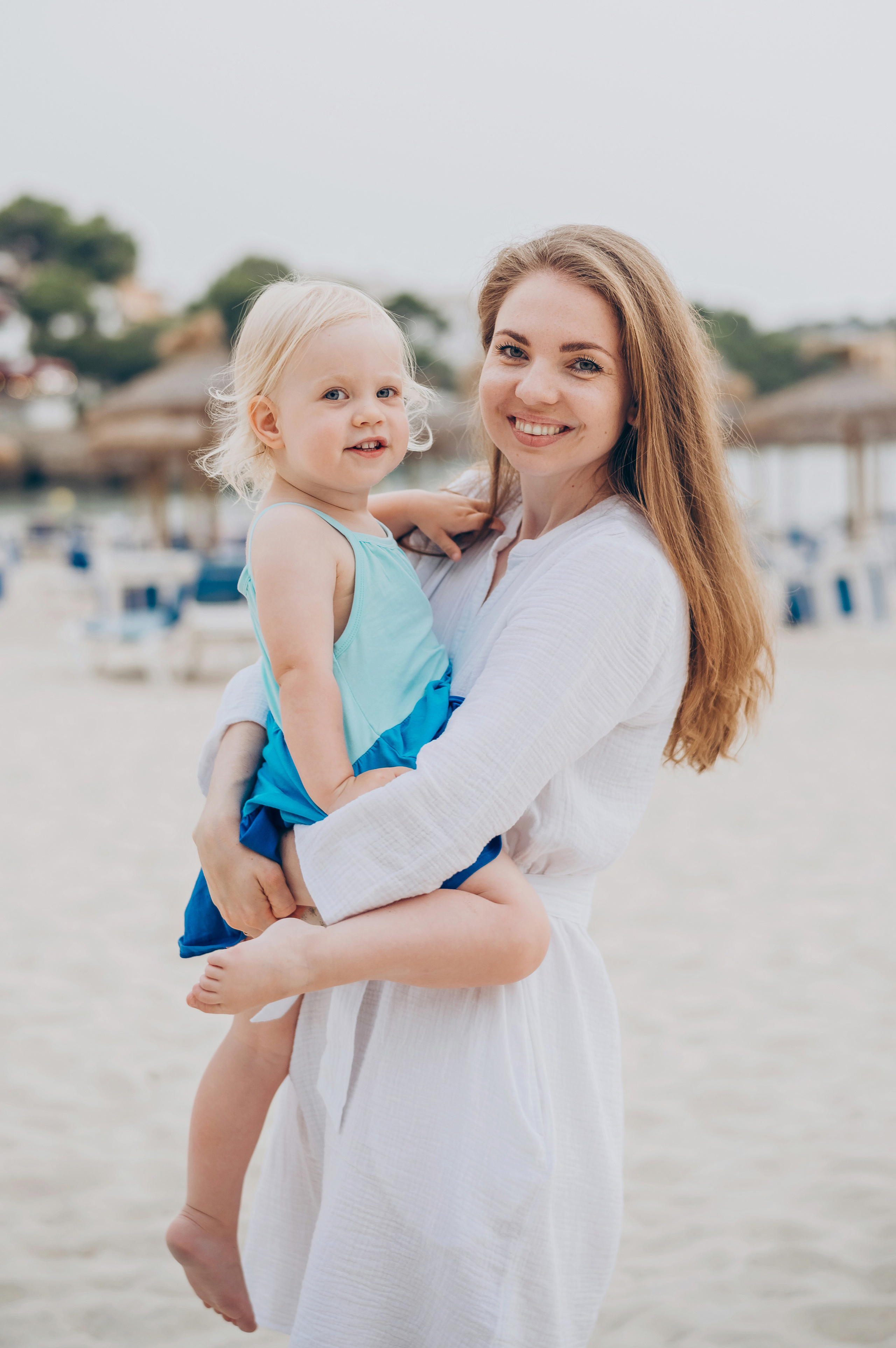 Family shooting on the beach. Фотограф у Пальма де Майорка