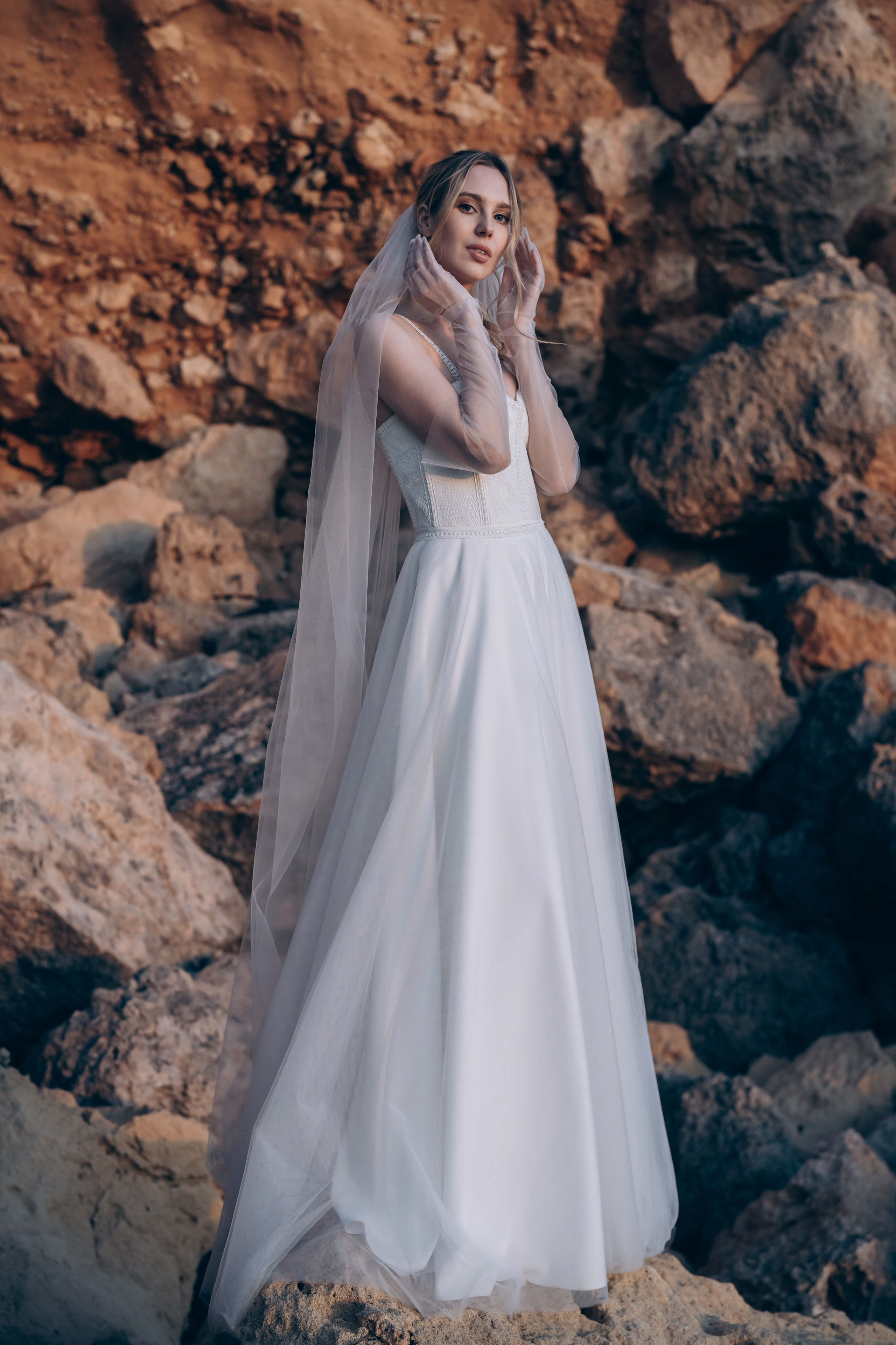 The bride’s dress is love. Фотограф у Пальма де Майорка