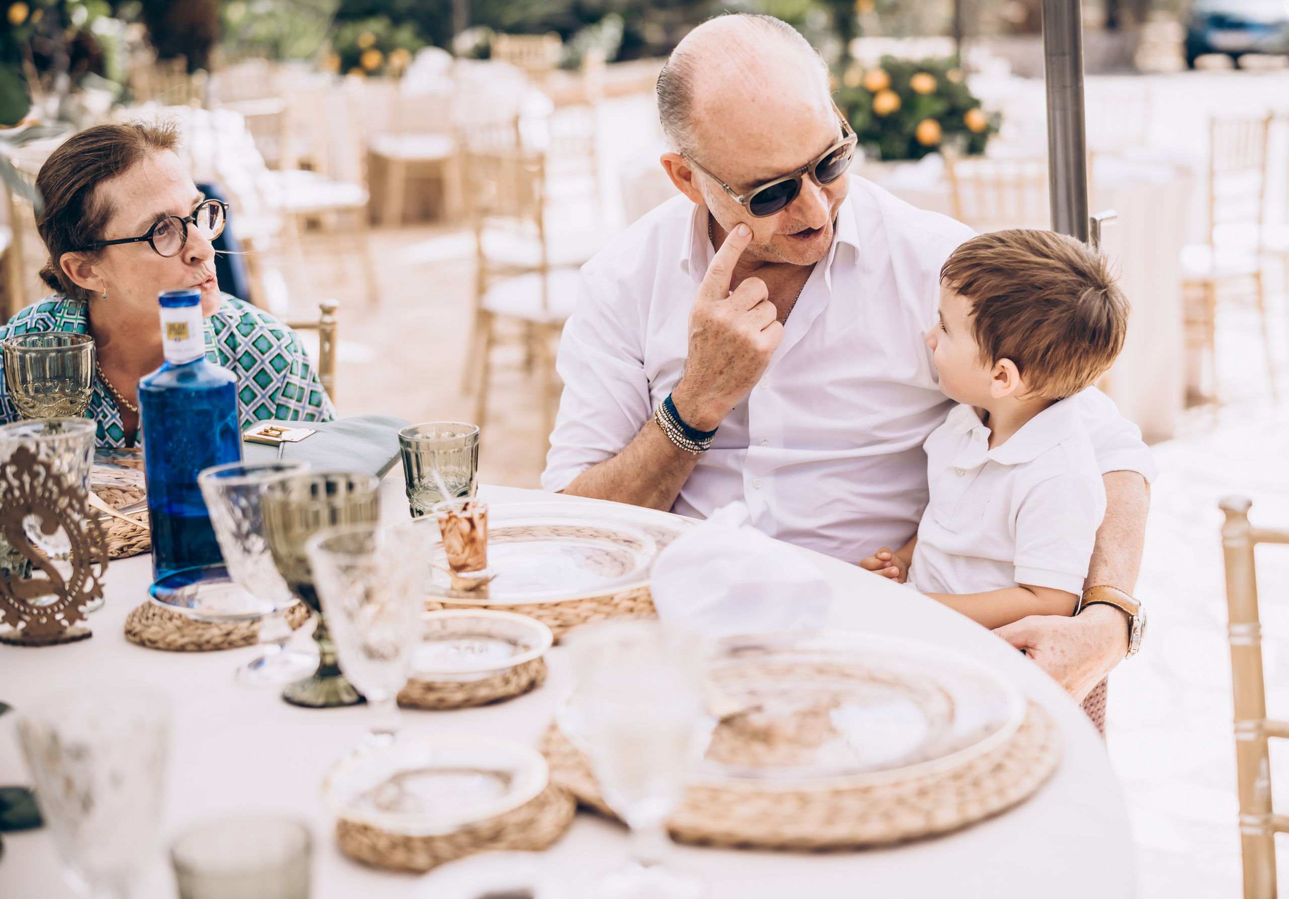 The sacrament is a family holiday. Фотограф у Пальма де Майорка