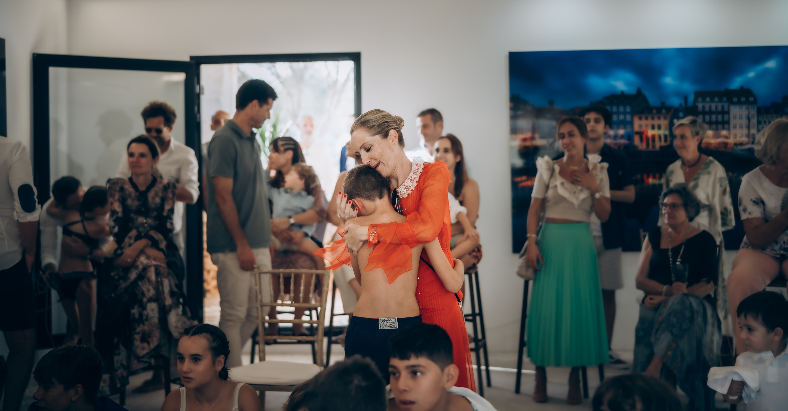 The sacrament is a family holiday. Фотограф у Пальма де Майорка