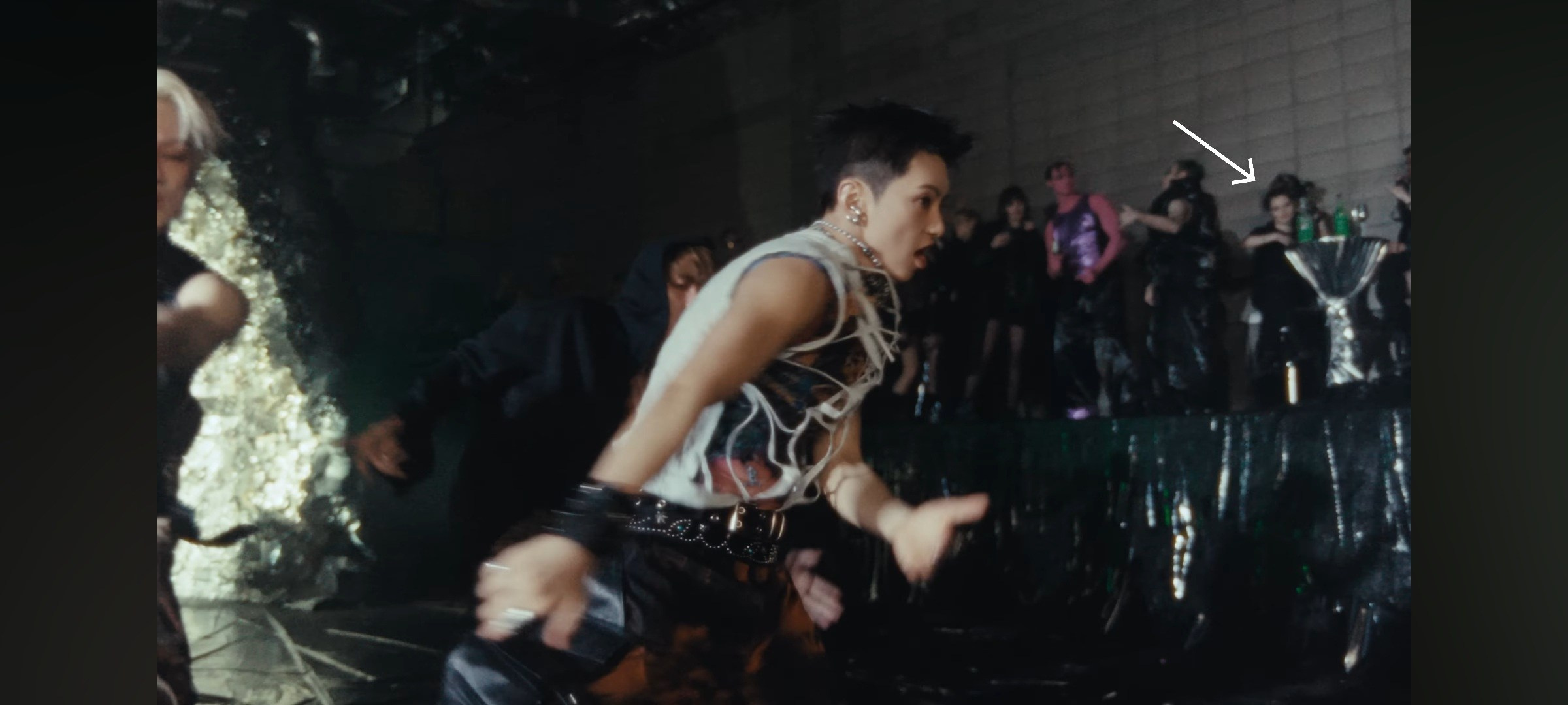 2025 SEVENTEEN “THUNDER” MV — Extra. Photographer in Seoul Dobrokvashina Natalya