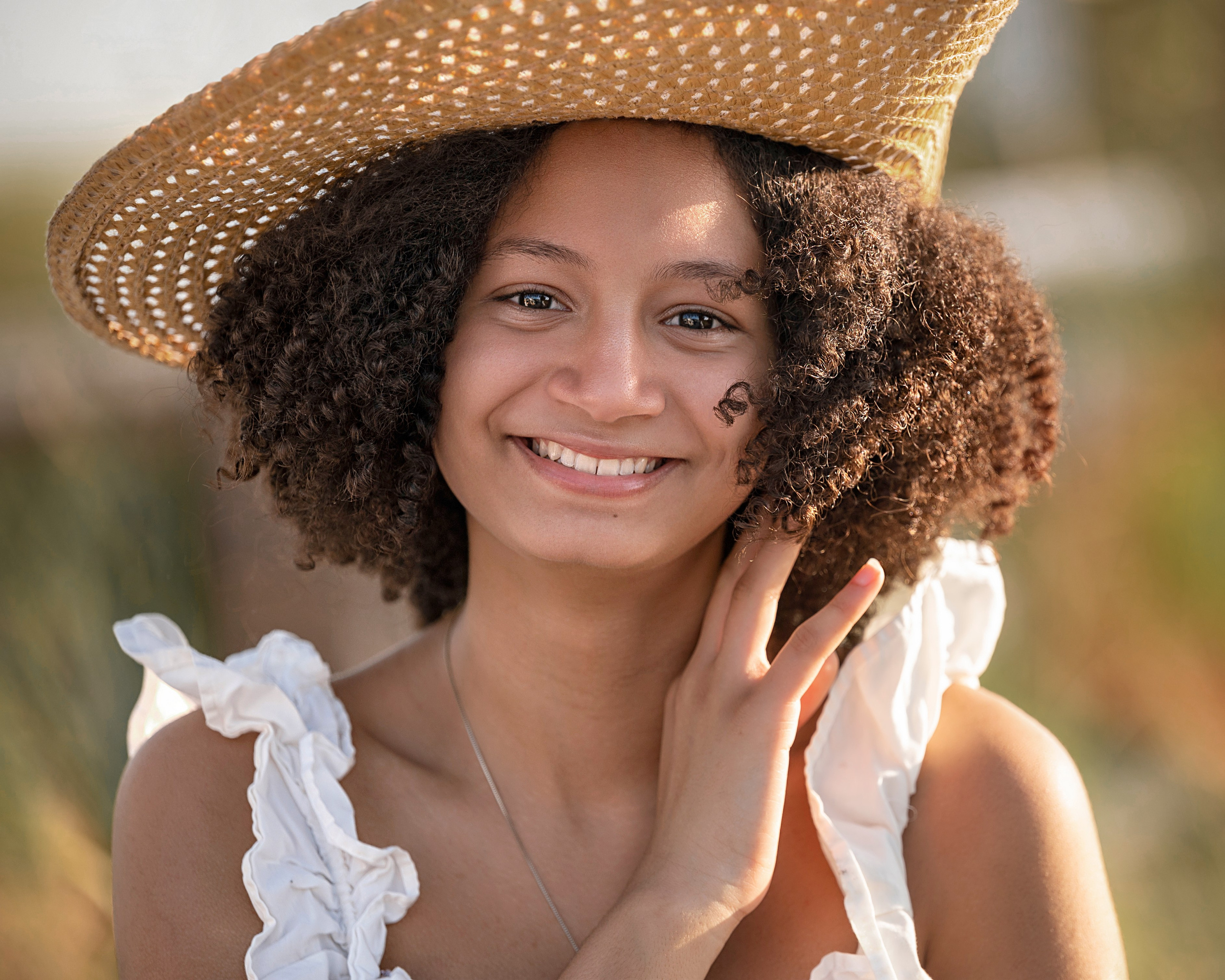 Sisters. Portrait, kids and family photographer in Wesley Chapel Alina Alice Osipova