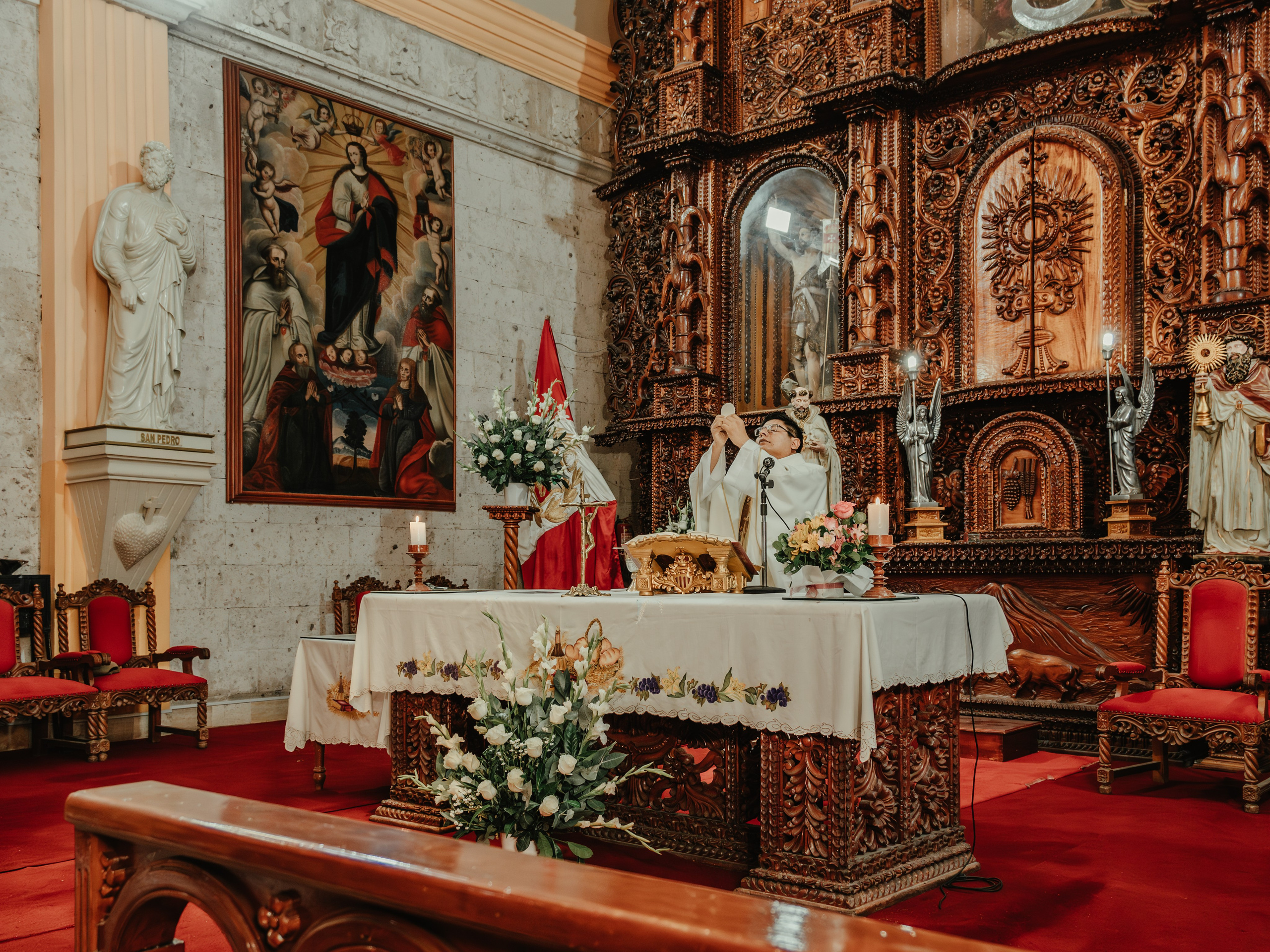 CARLA Y MARIO BODA RELIGIOSA. Studio KVTA | Fotografía y Video de Bodas en Arequipa