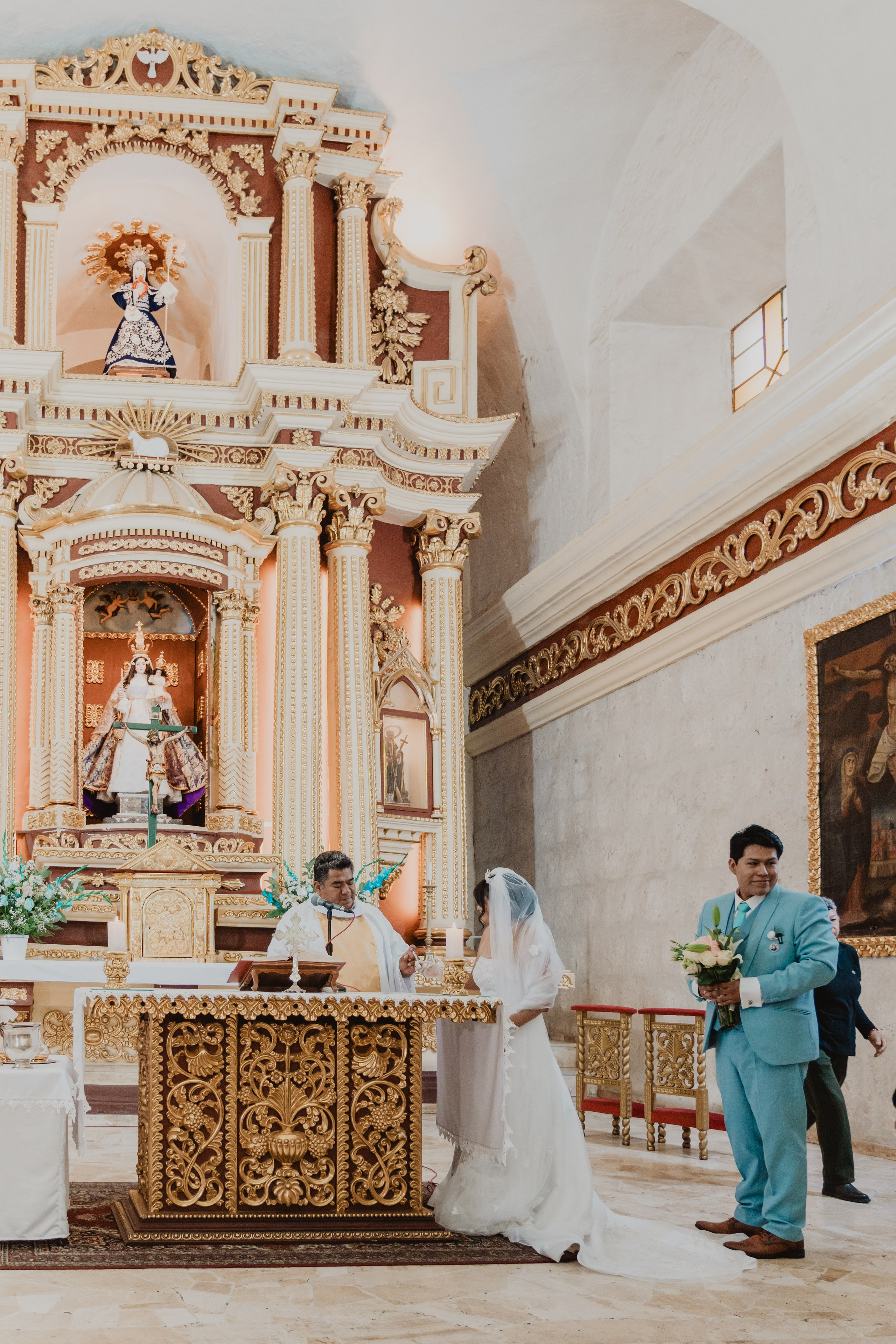 STEISY + EMMANUEL | BODA RELIGIOSA. Studio KVTA | Fotografía y Video de Bodas en Arequipa