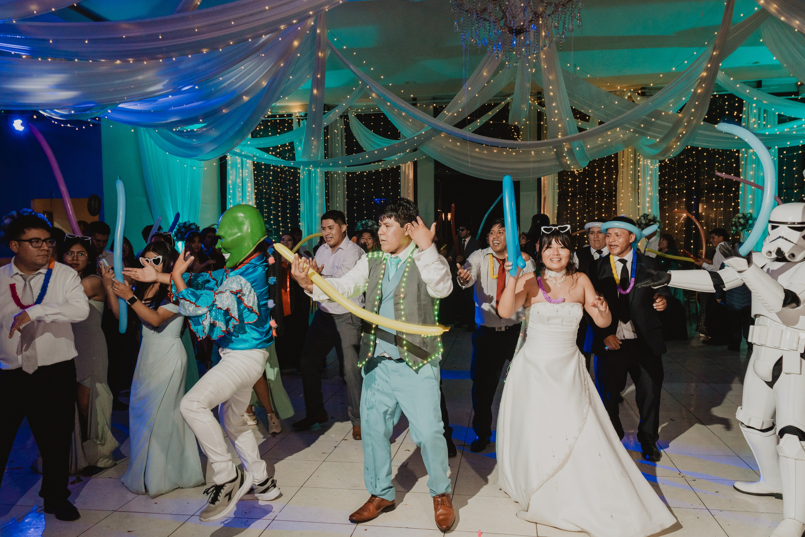 STEISY + EMMANUEL | BODA RELIGIOSA. Studio KVTA | Fotografía y Video de Bodas en Arequipa
