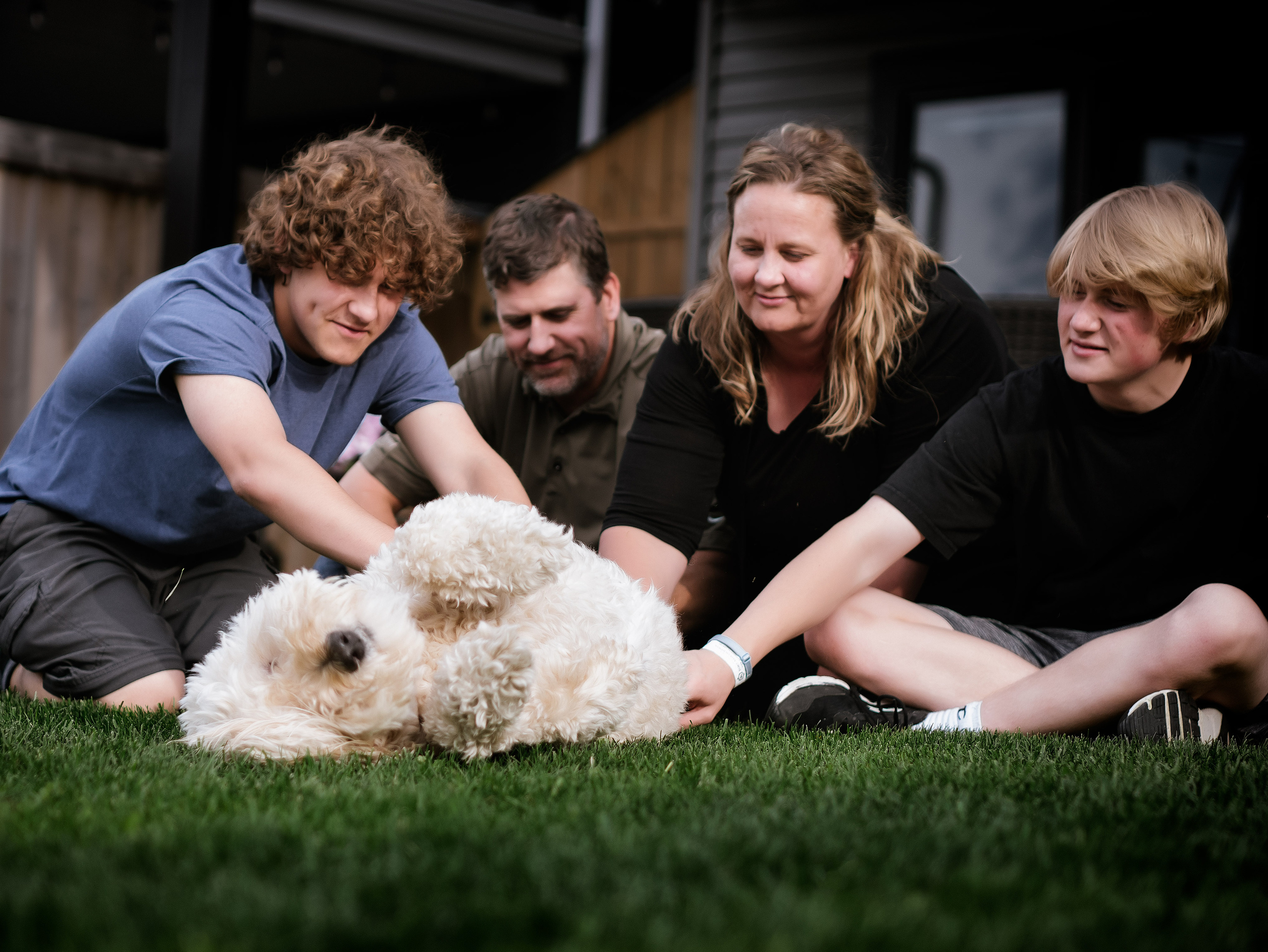 Simpson’s Family. Dimitri Ilkov Photography — Capturing Life’s Moments in Edmonton, Cana