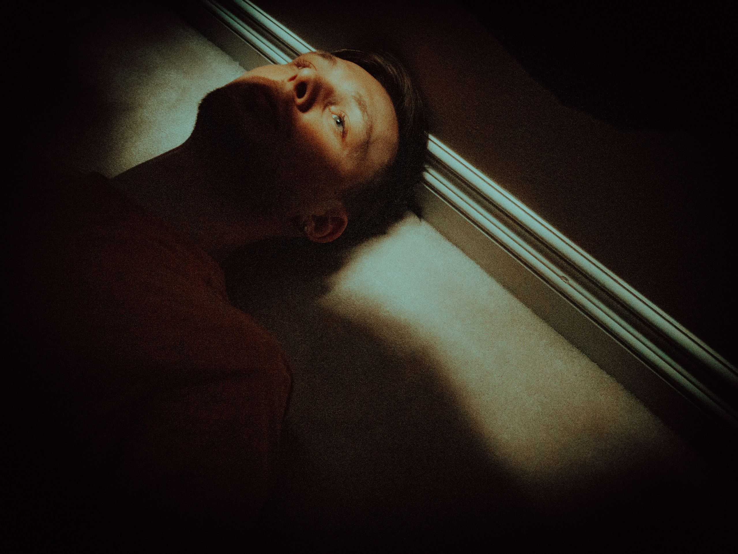 Look beyond the light, conceptual self-portrait Dimitri Ilkov