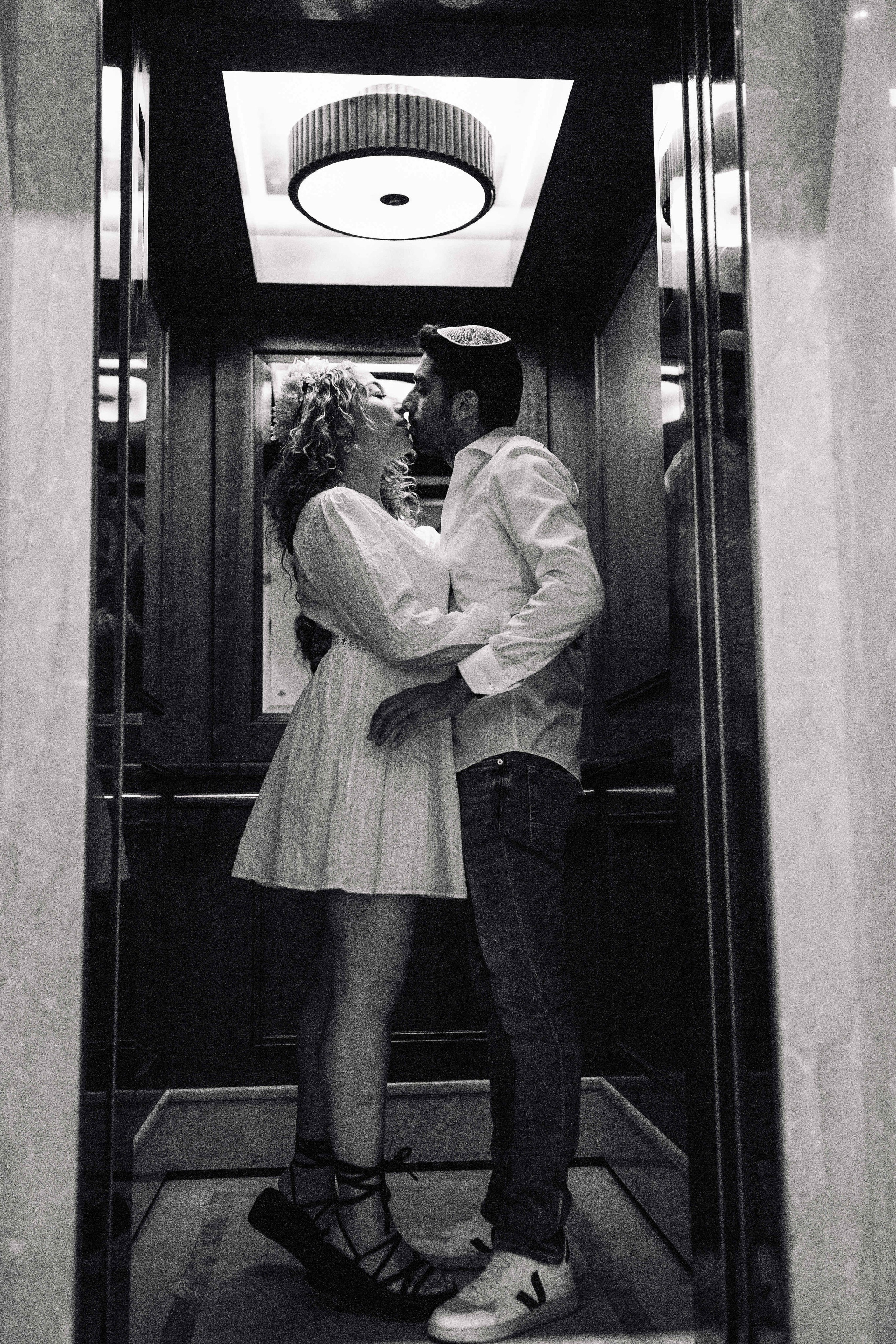 FRENCH LOVE. PHOTOGRAPHER IN ISRAEL