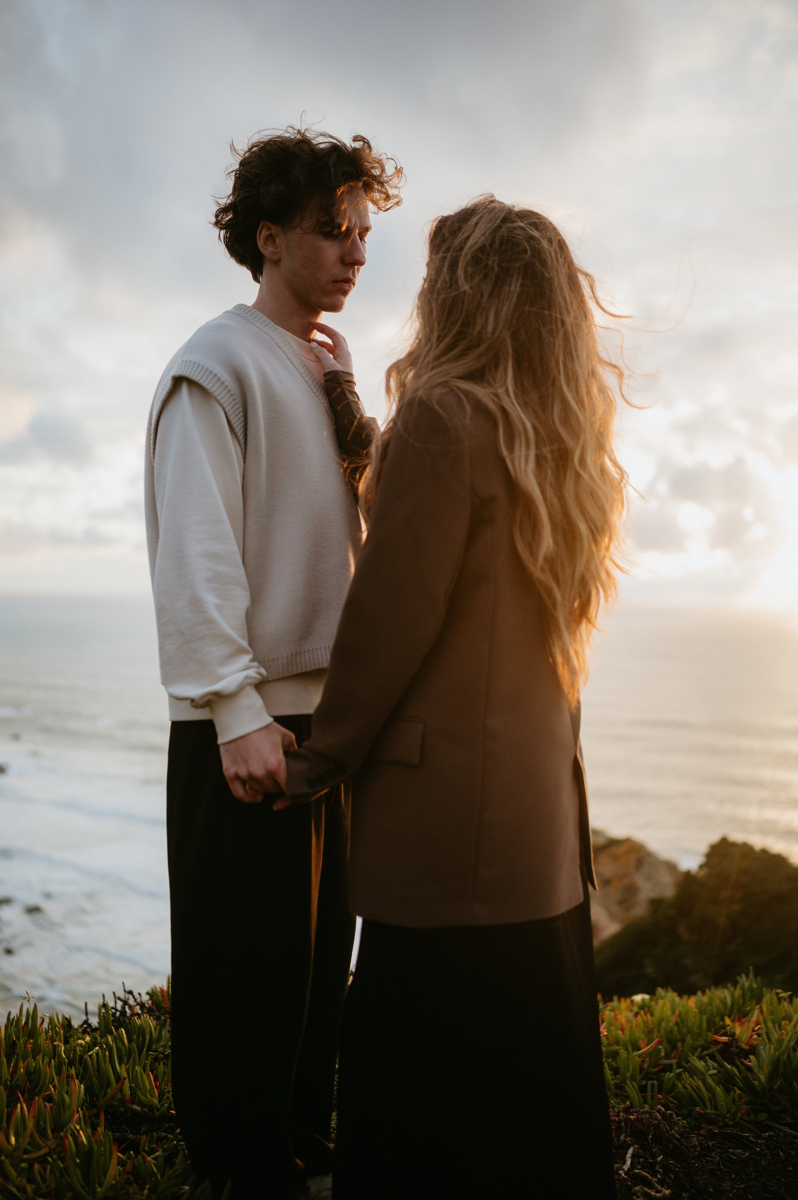 Praia da Ursa – ședință foto de cuplu într-un loc magic din Portugalia. Valentin Melen — wedding photographer
