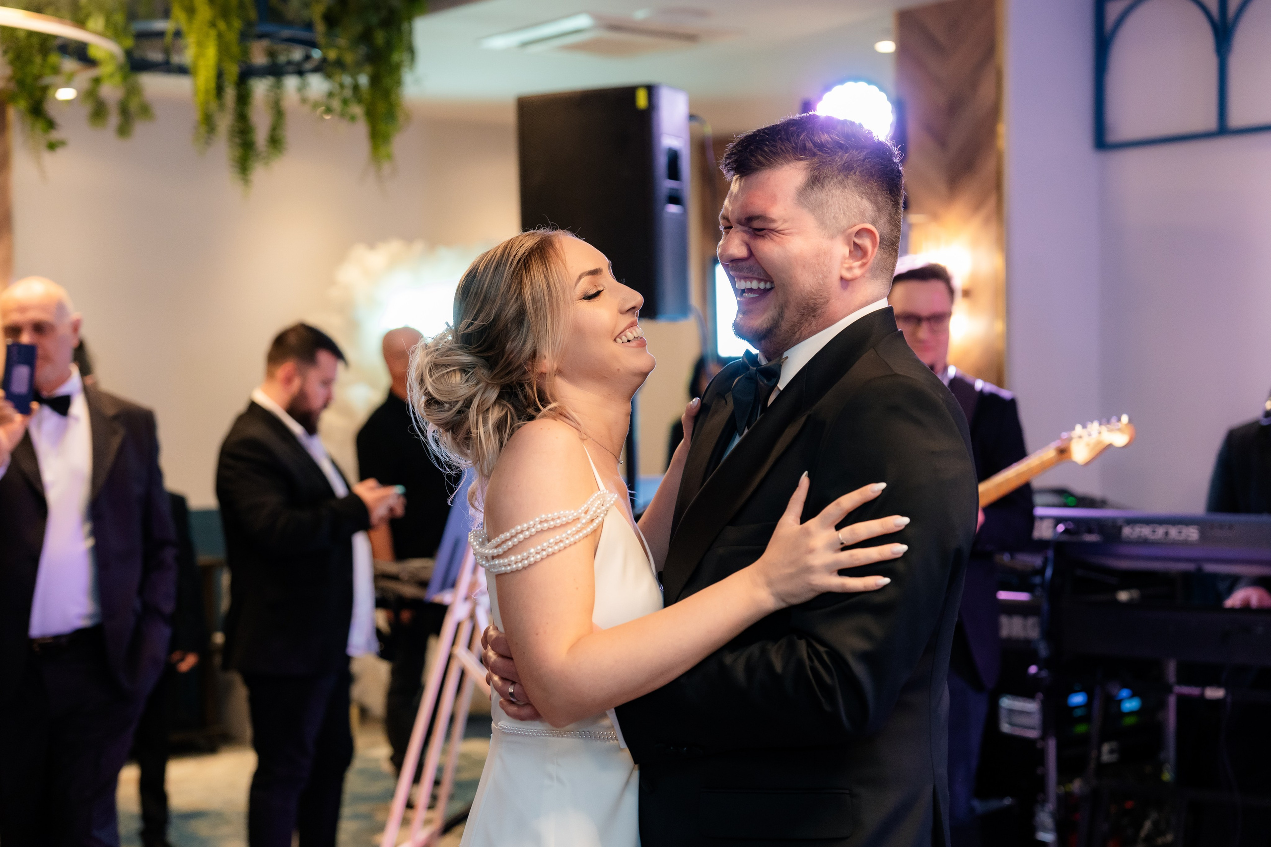 Madisson & Alex. Destination Wedding Photographer Alex Pasarelu