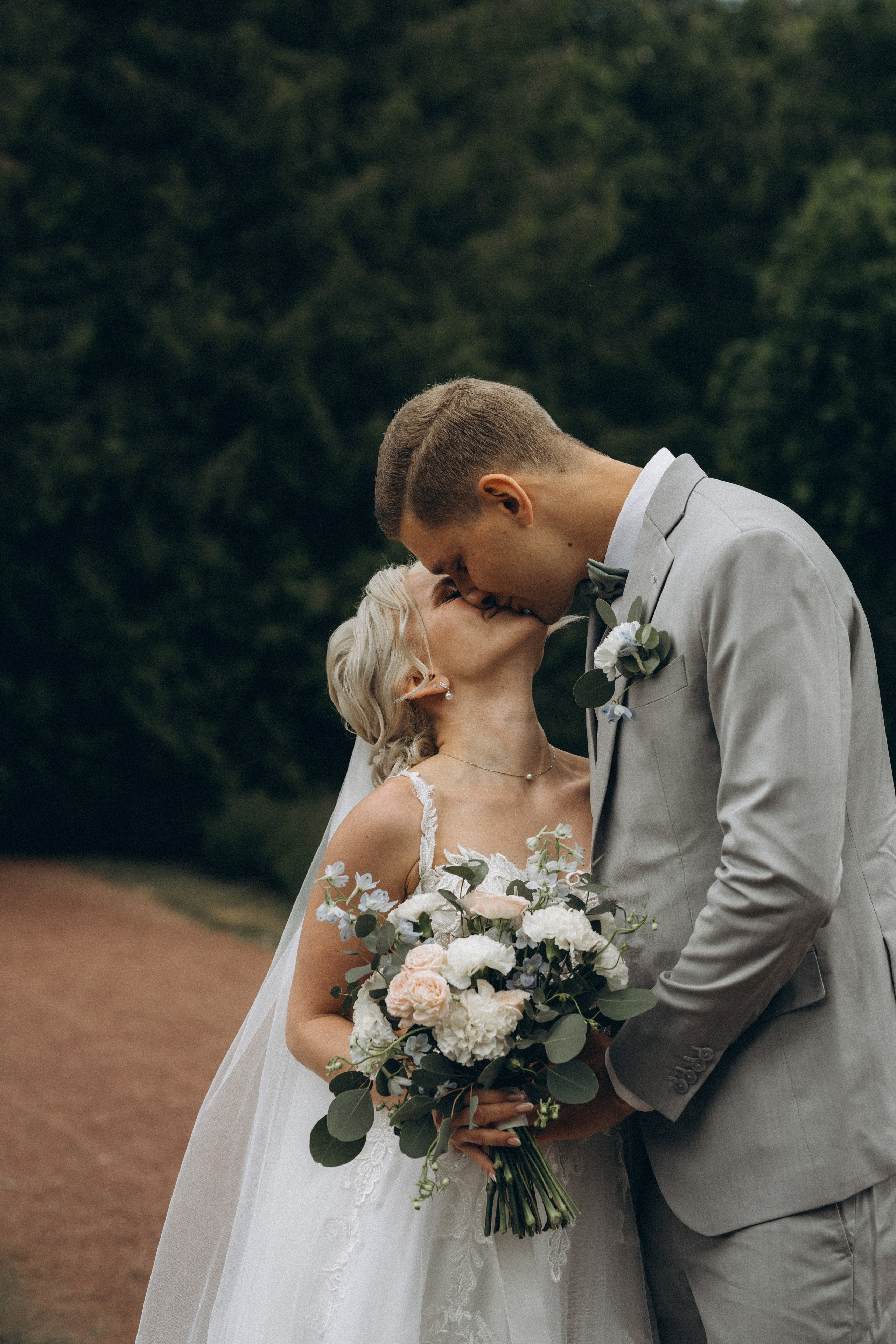 Wedding. Wedding and potrait photographer in Helsinki Vickan O