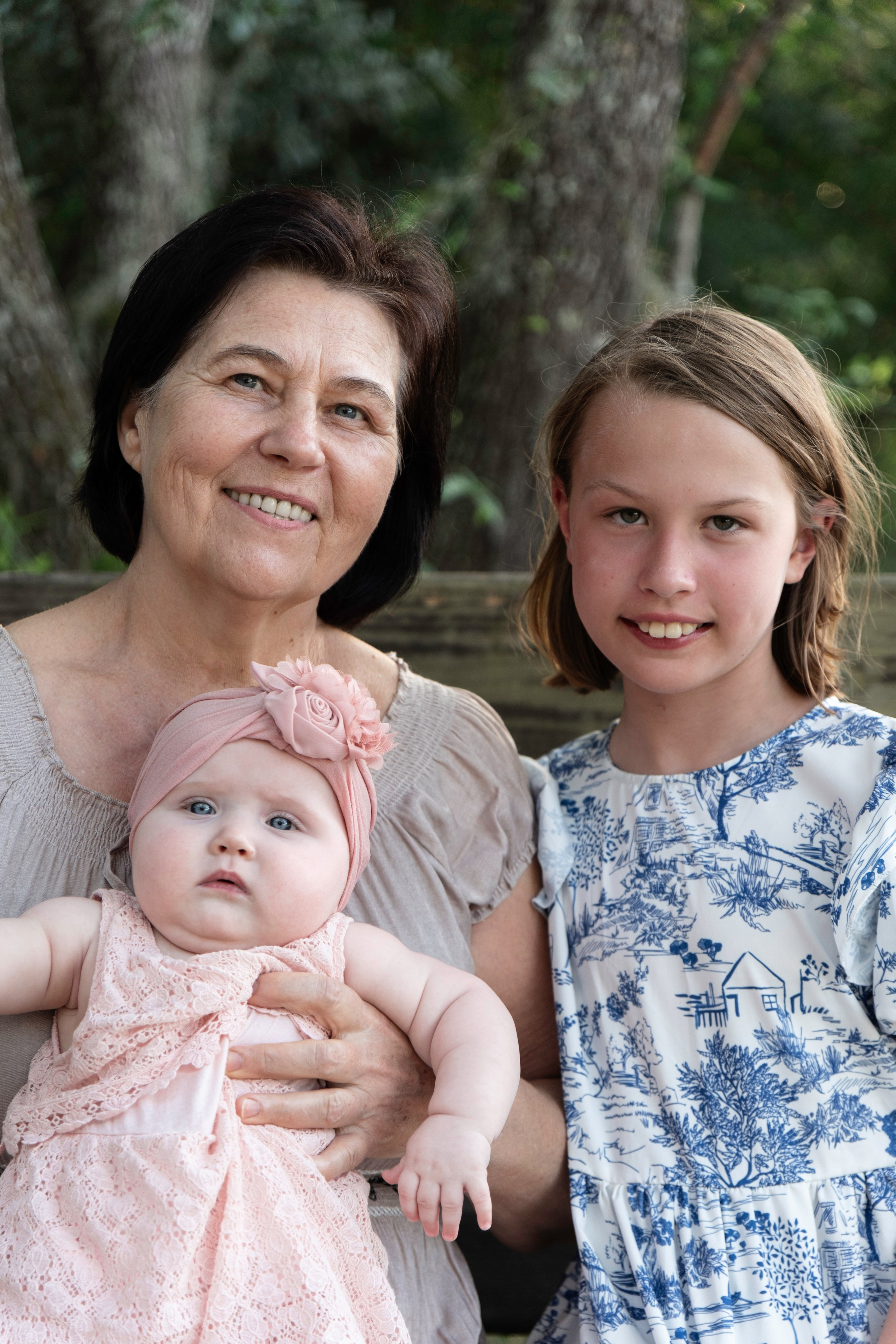 Anastasia and family. Photographer Vladmir Gladkov