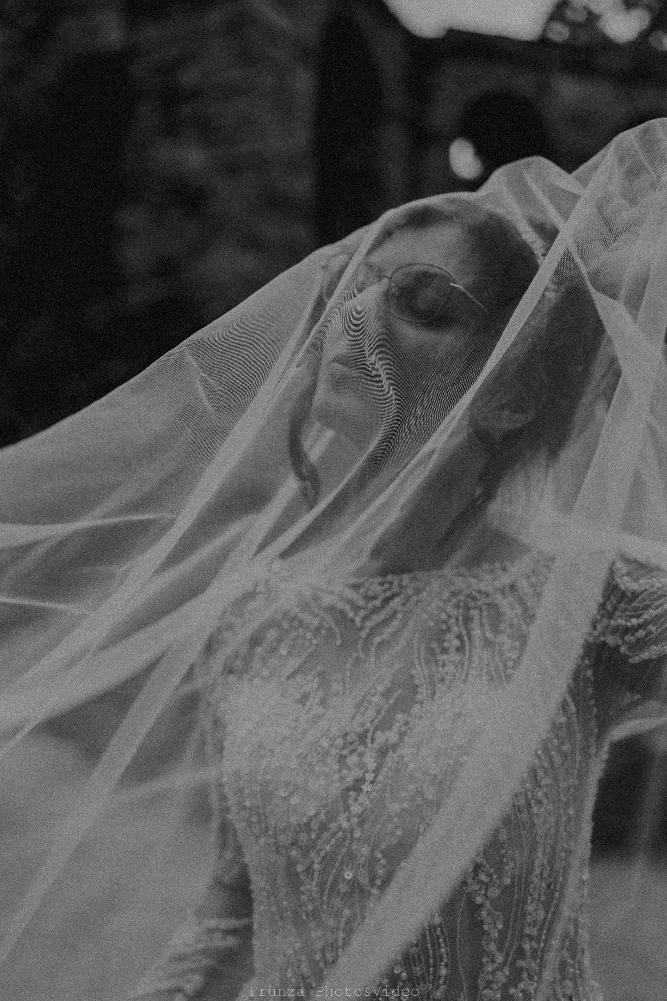 Diana & Cristian / Trash the dress. Foto / Video nunta Deva, Hunedoara