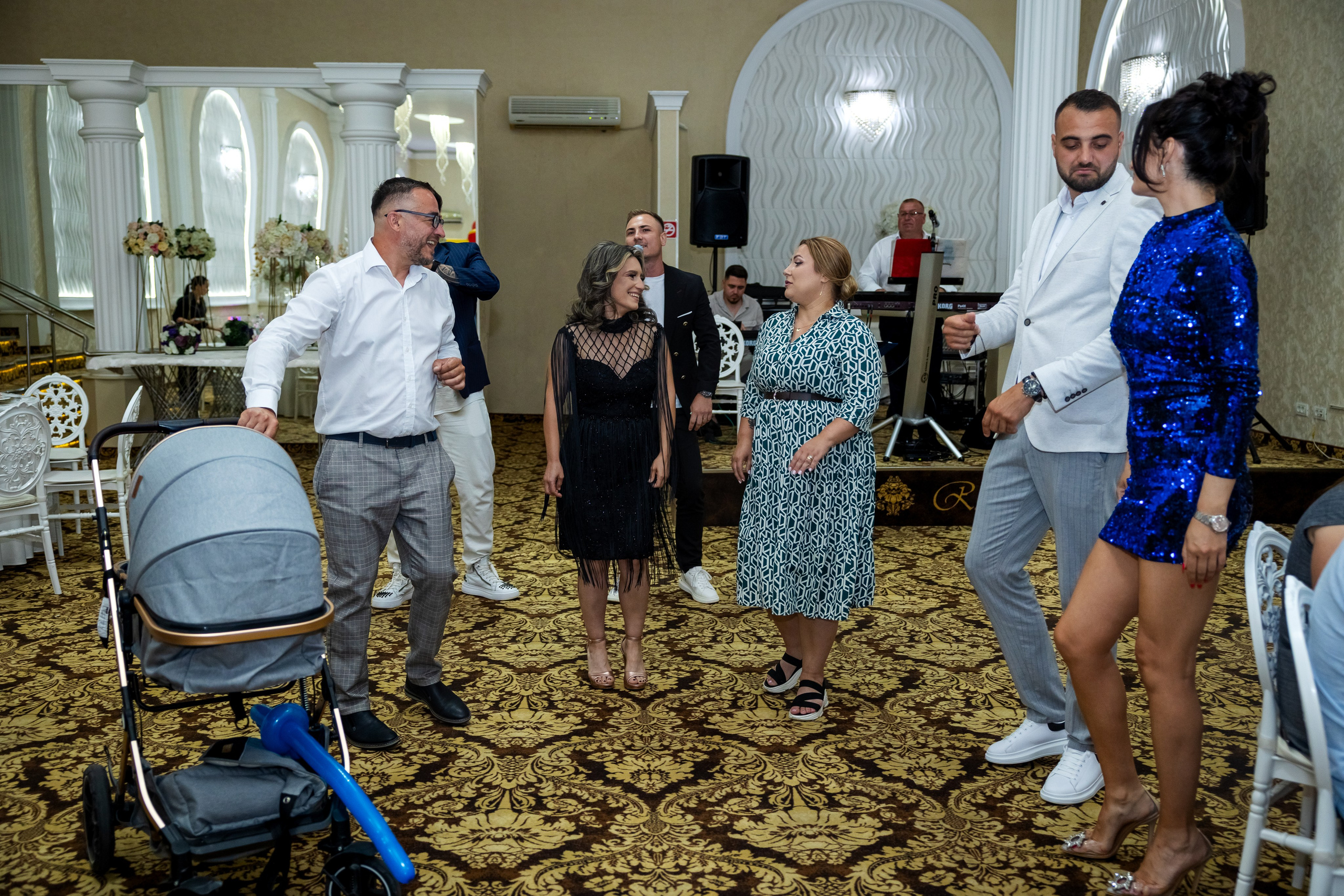 Andrei Damian. Moments By Gub