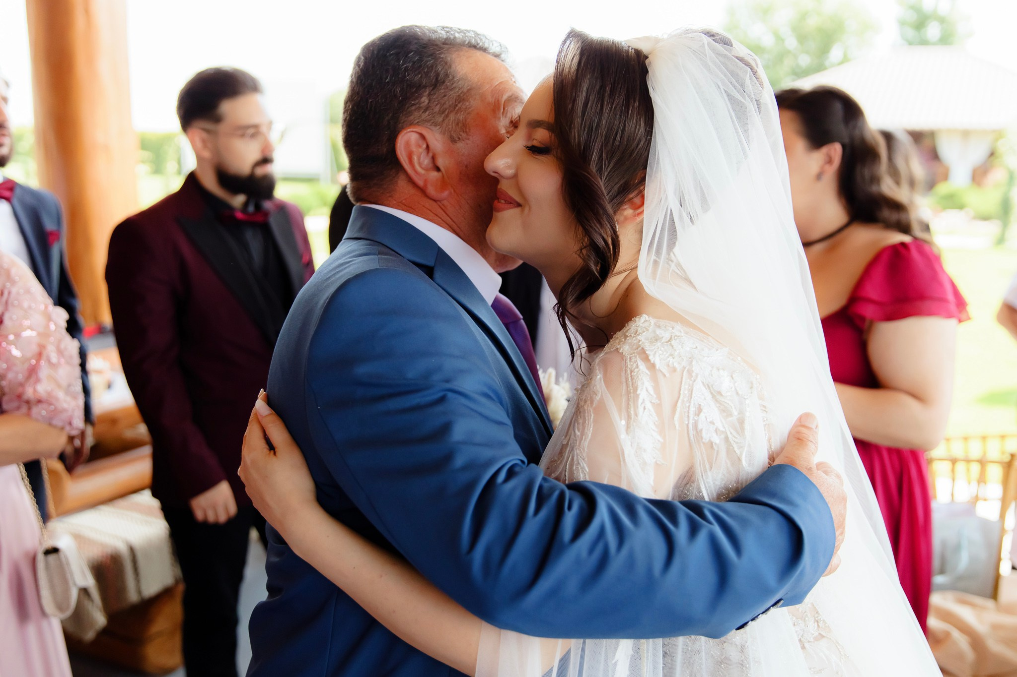 Ioana & Ionuț | Nuntă de poveste la Păstrăvăria Poiana din Mălini județul Suceava. Servicii foto-video profesionale, pentru momente de neuitat